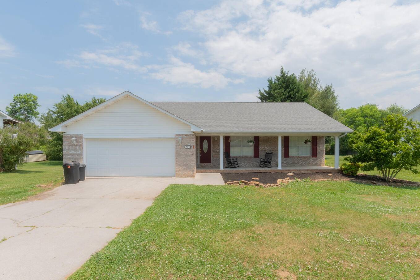 Walland, TN 37886,716 Meadow Ridge Rd