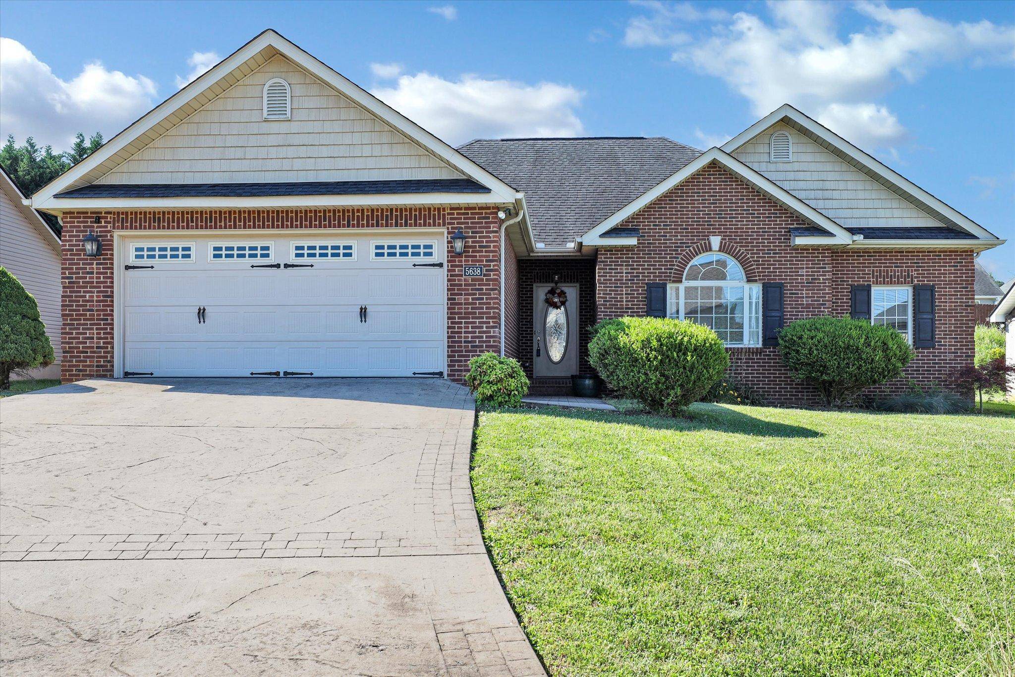 Knoxville, TN 37924,5638 Autumn Creek DR