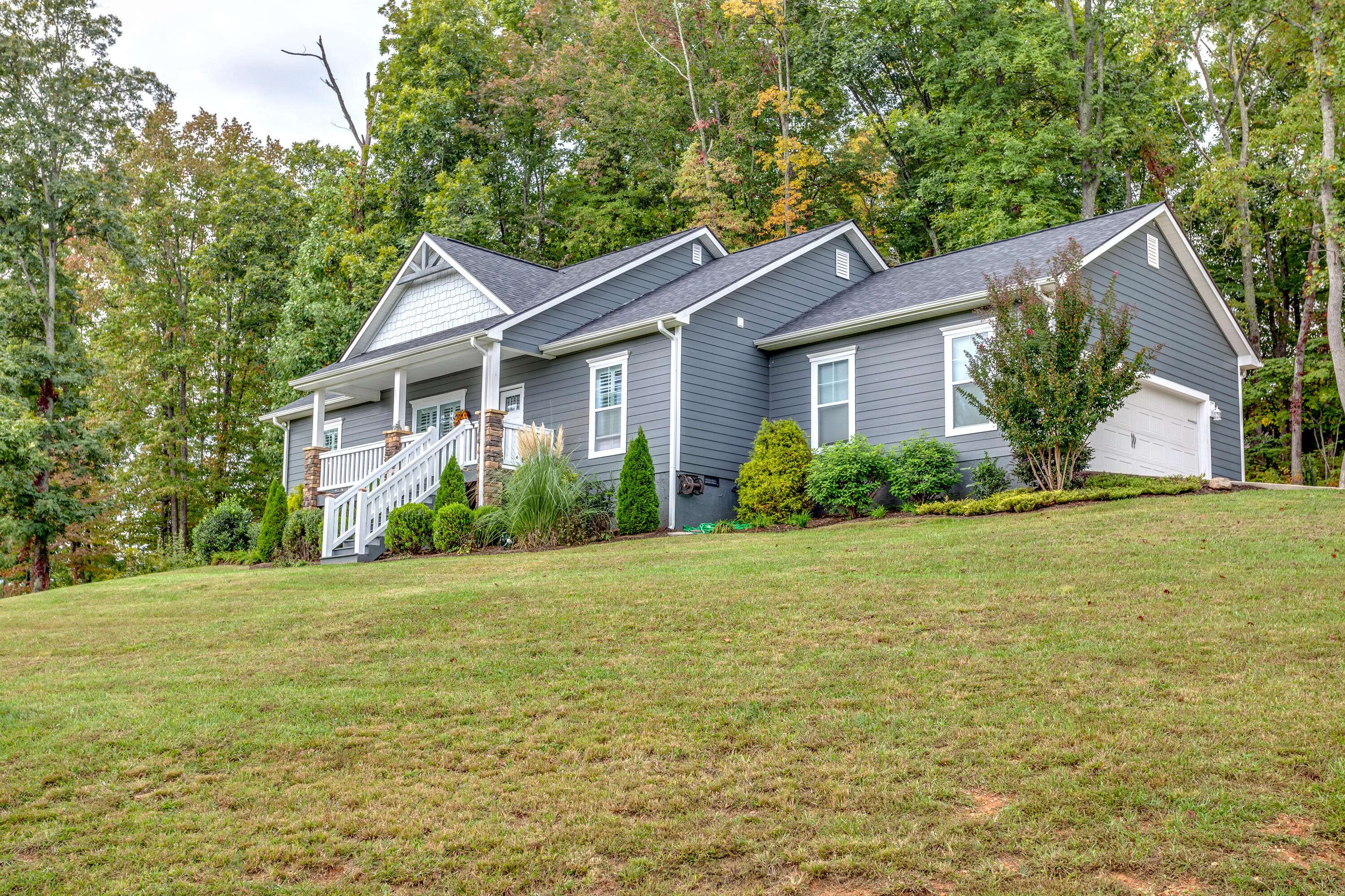 New Tazewell, TN 37825,602 Smokey Quartz Blvd