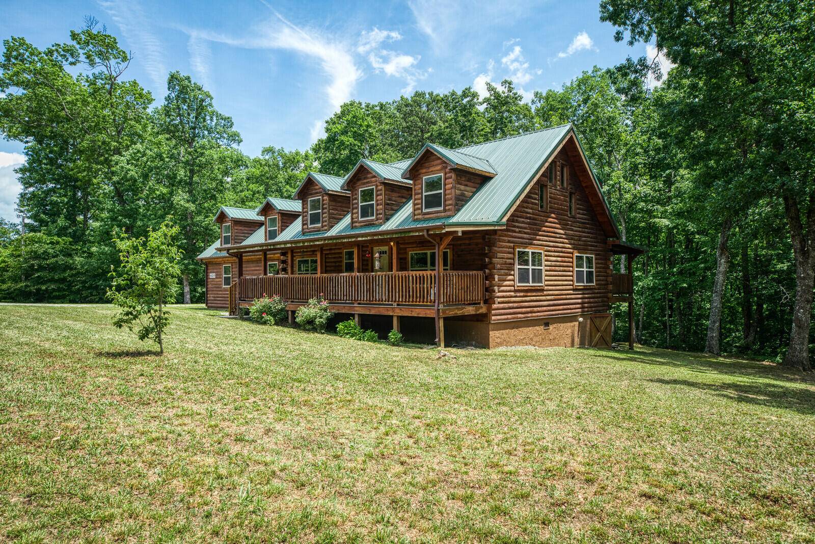 Crawford, TN 38554,620 Hawks Bluff DR