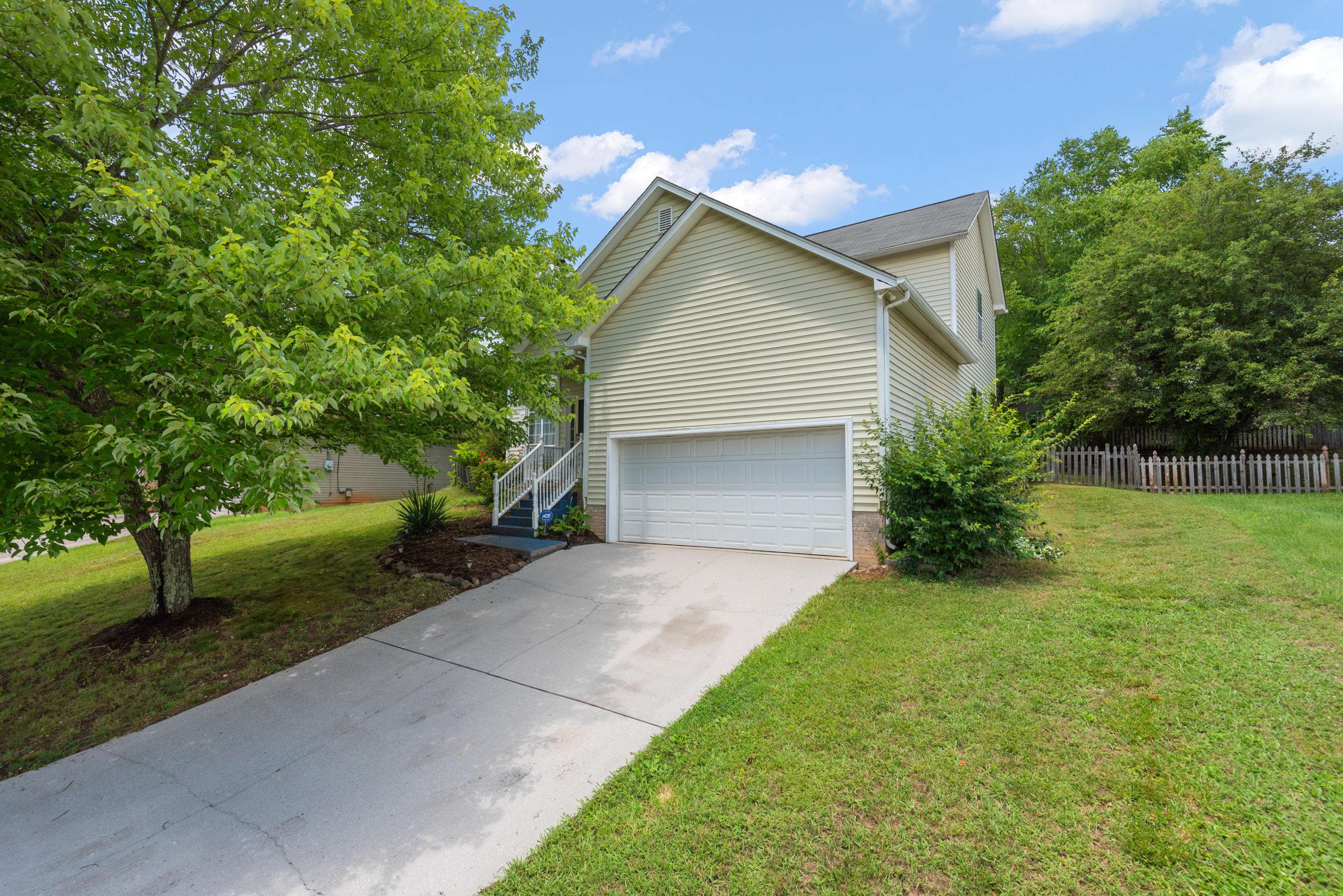 Knoxville, TN 37923,1417 Pheasants Glen DR