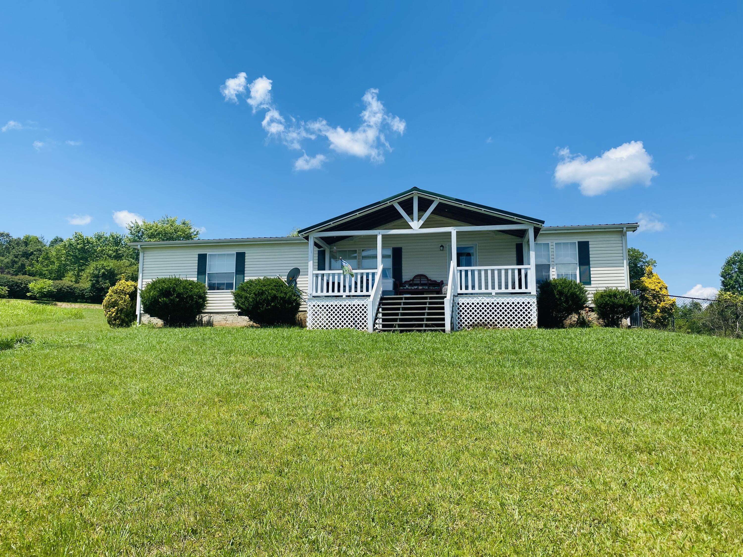 Tellico Plains, TN 37385,135 Wilson CIR