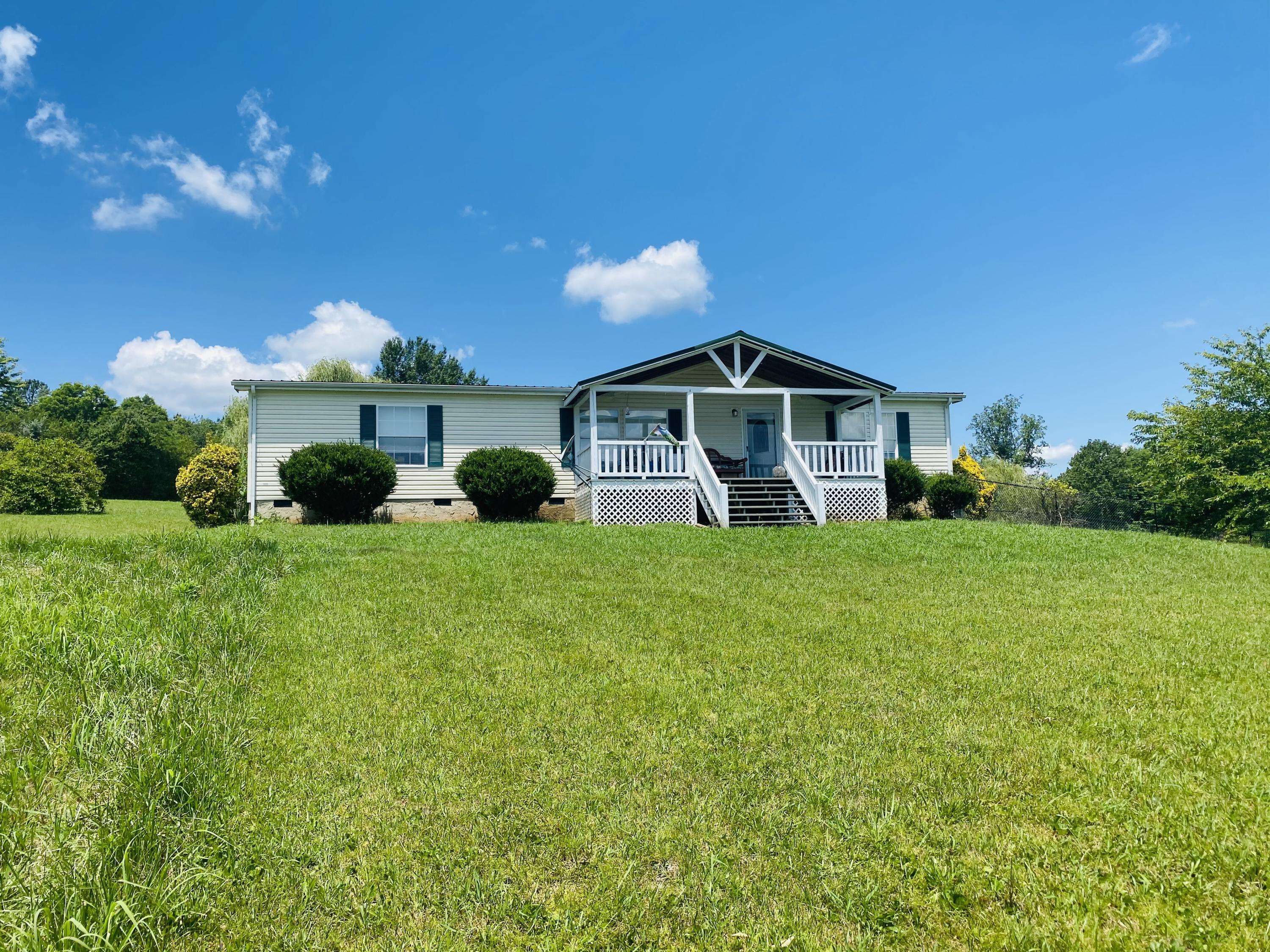 Tellico Plains, TN 37385,135 Wilson CIR