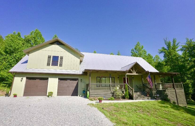 Tellico Plains, TN 37385,164 Powdermill DR