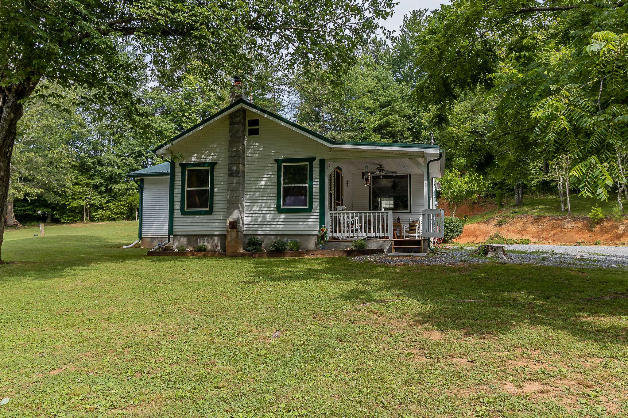 Tellico Plains, TN 37385,1688 Reliance Rd