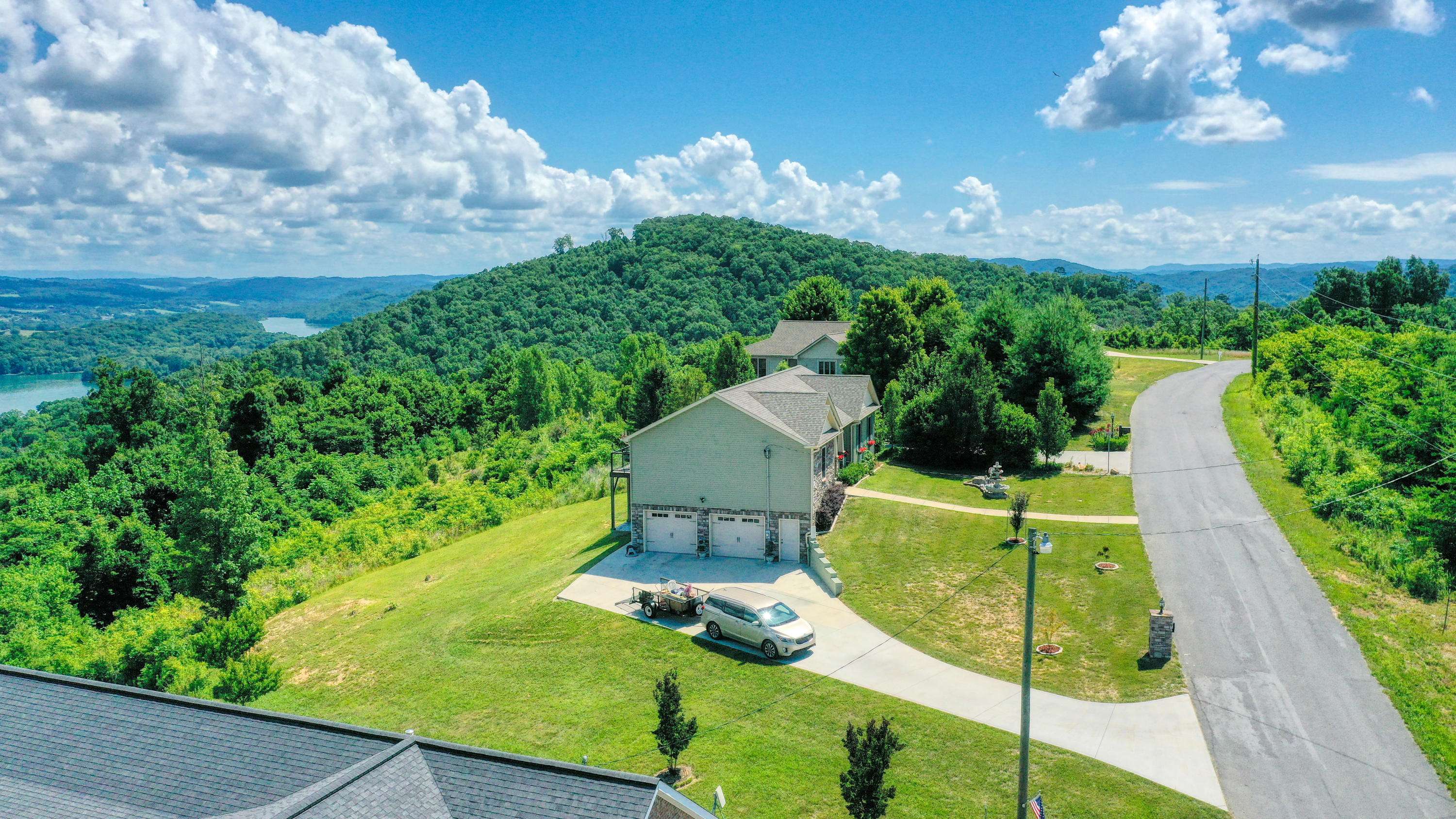 Maynardville, TN 37807,354 Panoramic DR