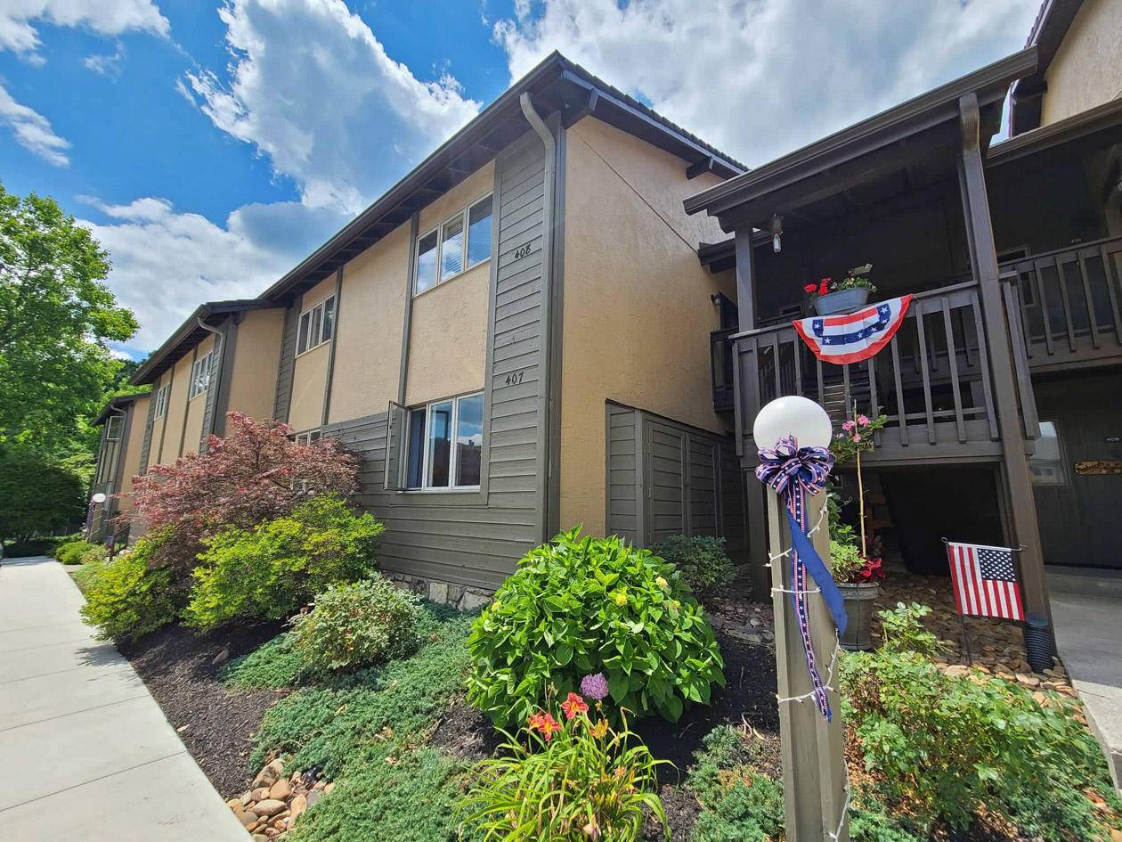 Gatlinburg, TN 37738,1050 Ski View DR #407