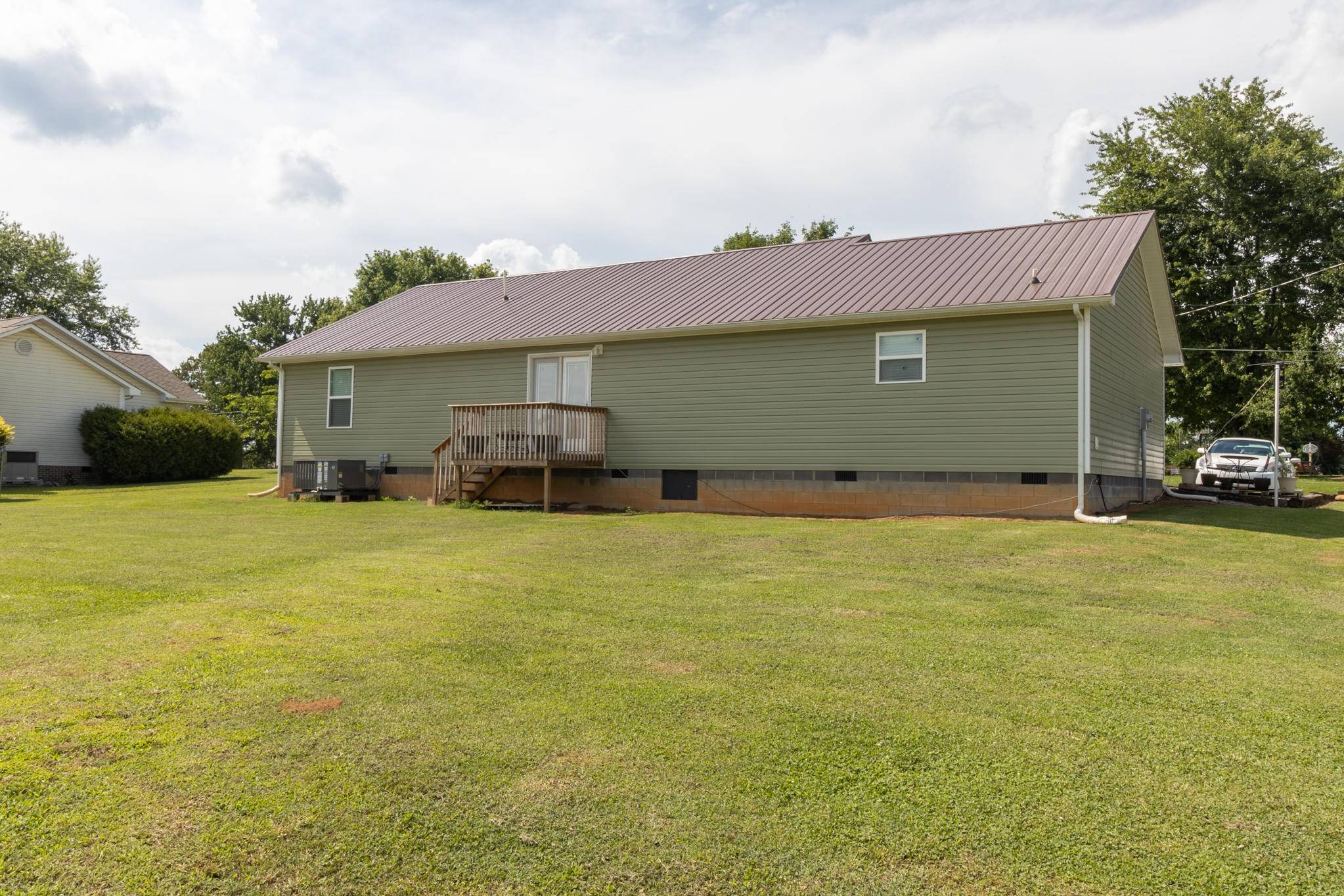 Madisonville, TN 37354,283 Isbill Road