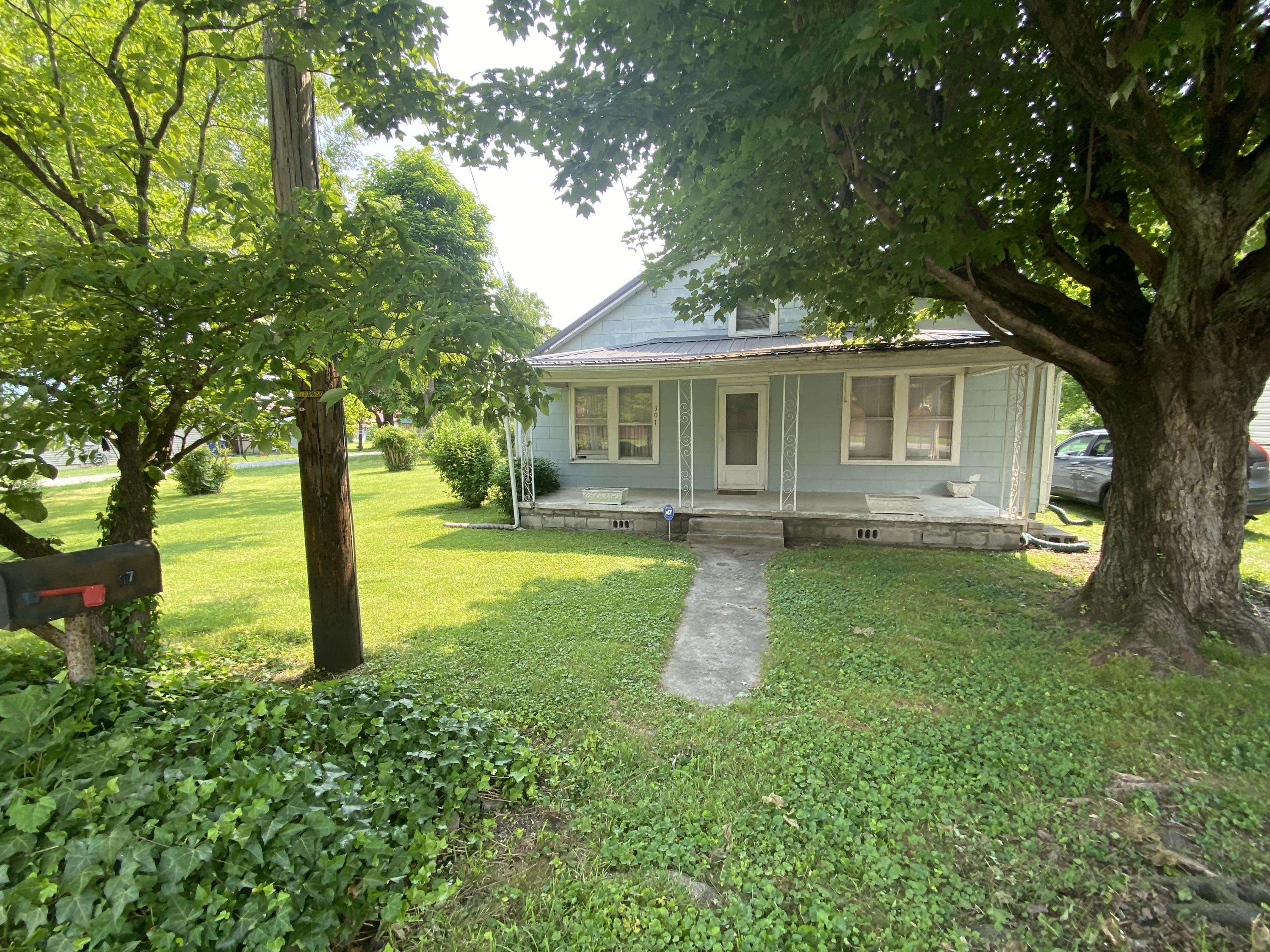 Middlesboro, KY 40965,307 38th St