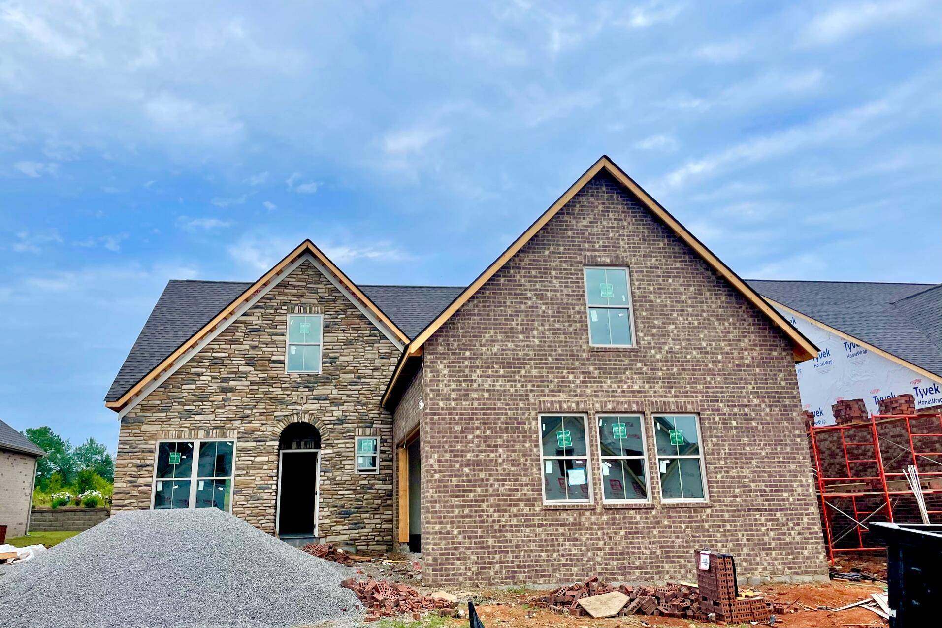 Lenoir City, TN 37771,136 Chimney Rock DR