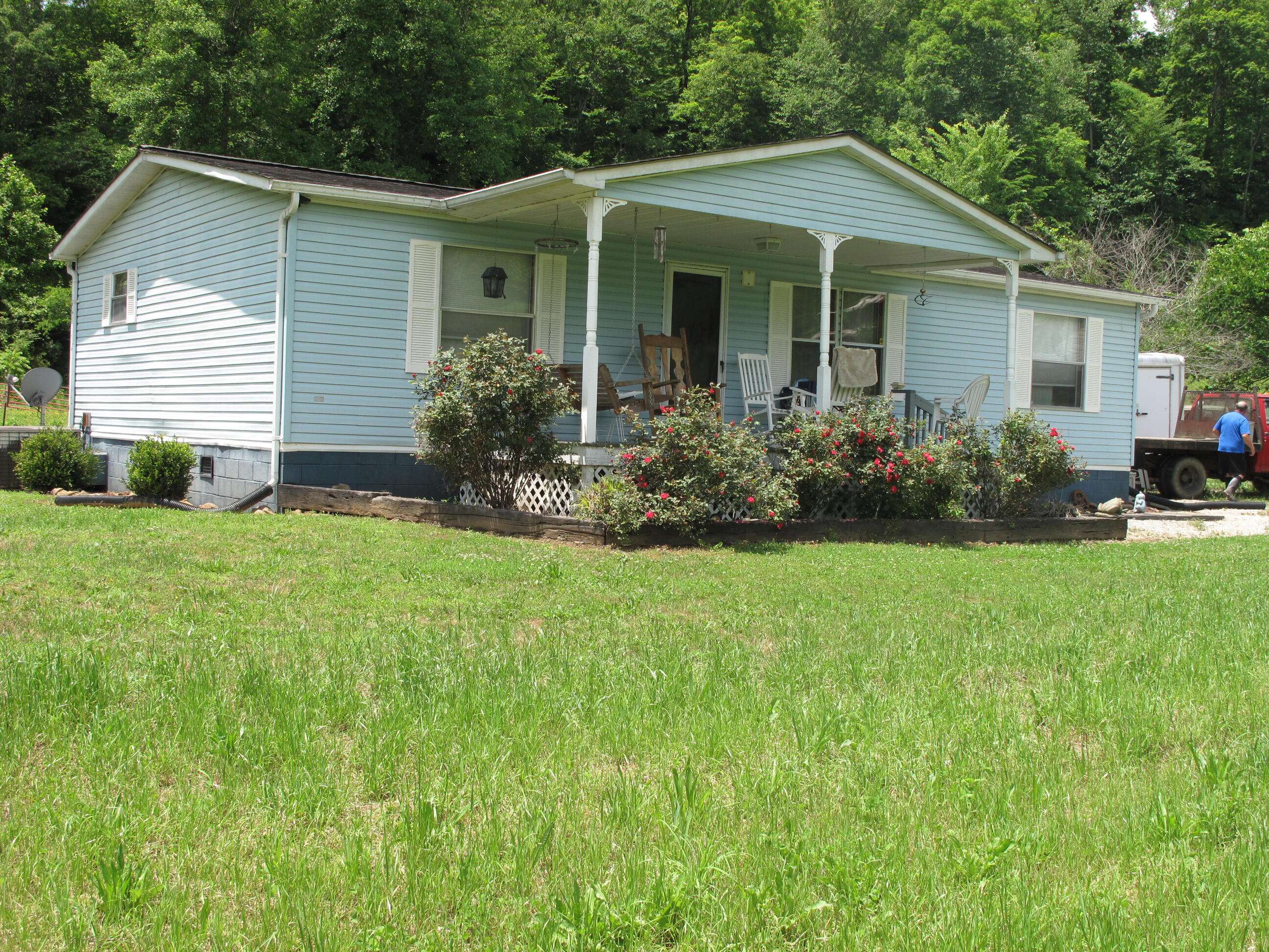 Pioneer, TN 37847,1790 Little Elk Creek Rd