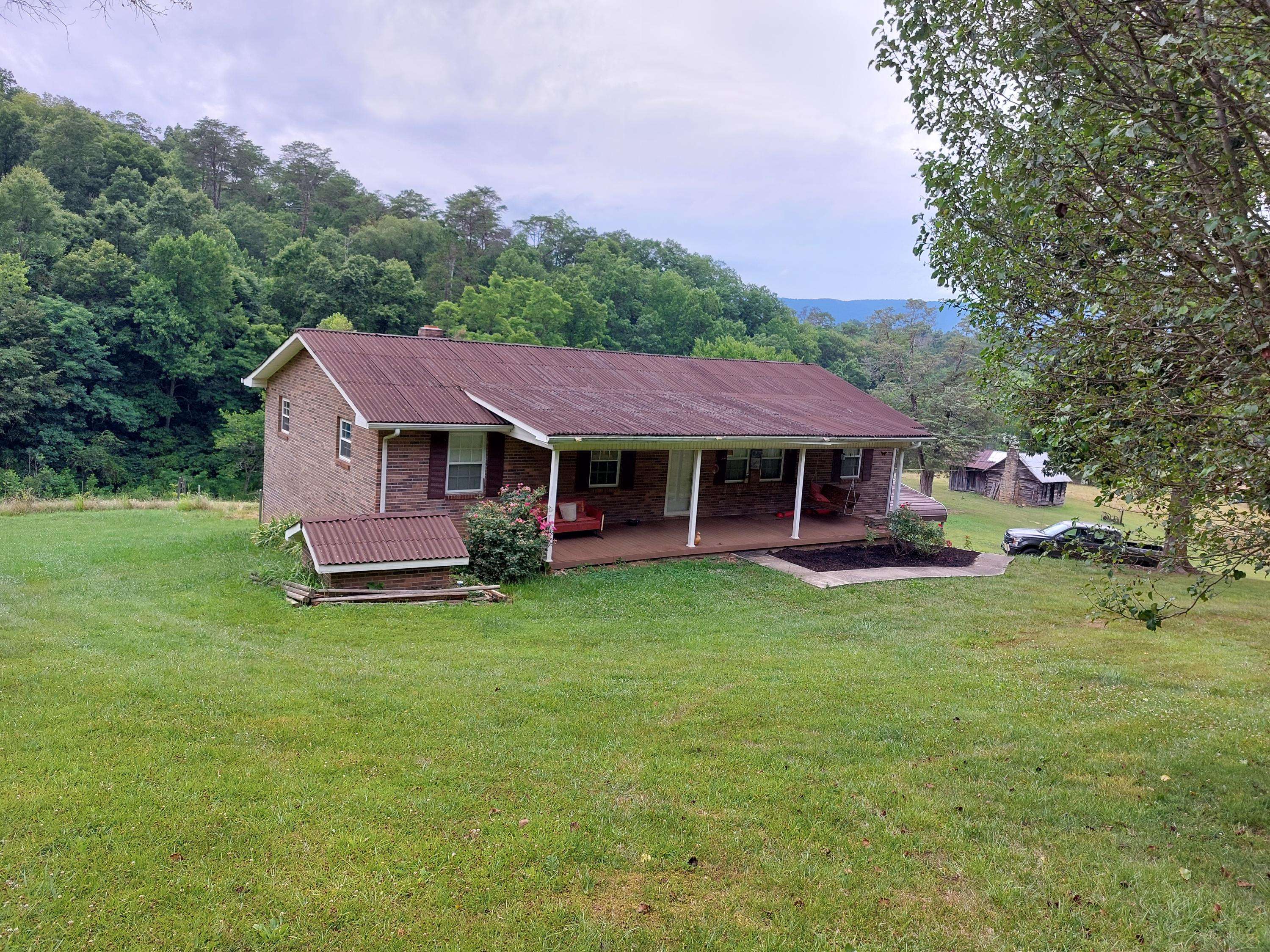 Rutledge, TN 37861,180 Farrow Road