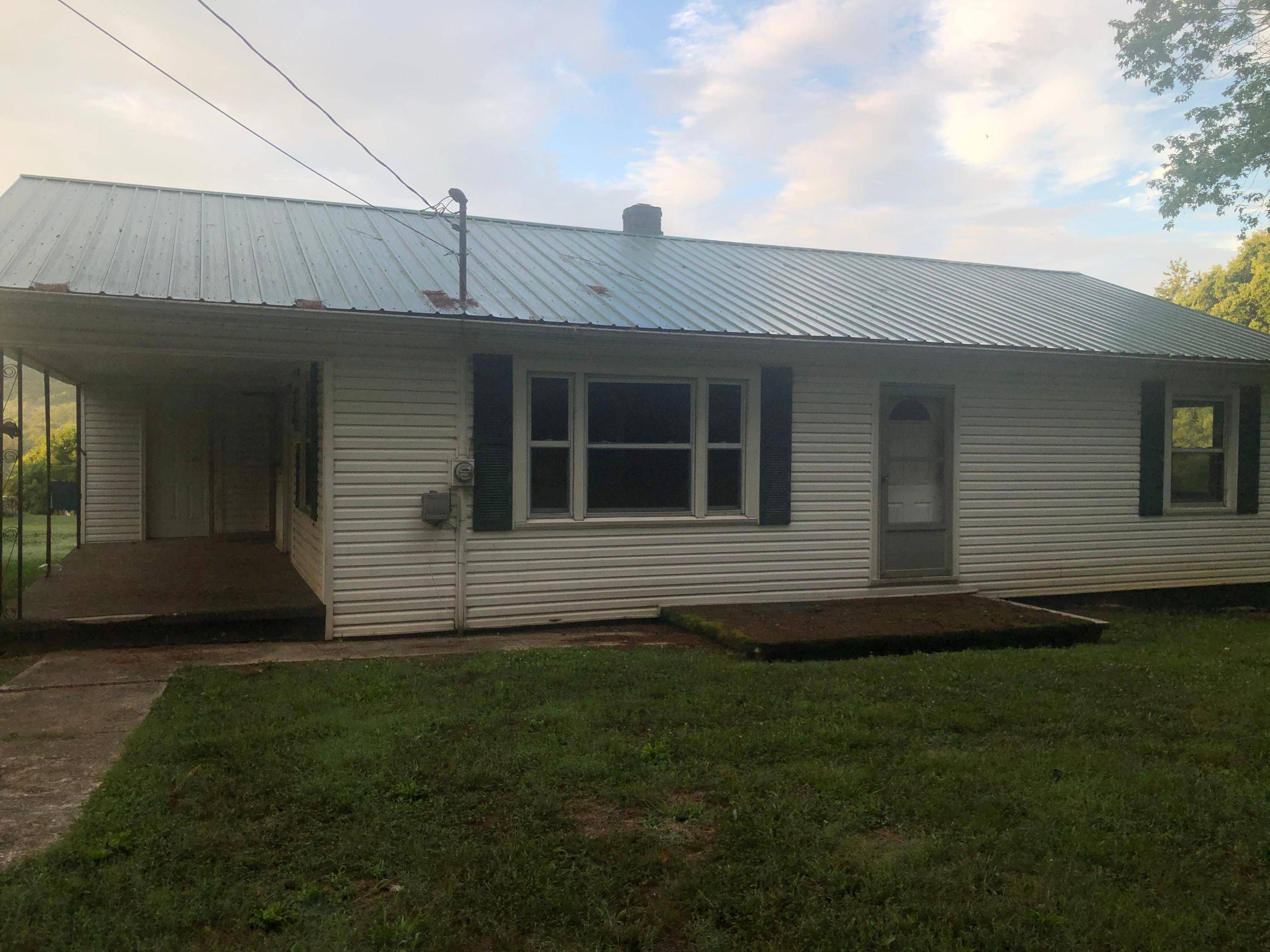 Rutledge, TN 37861,155 Cruze LN