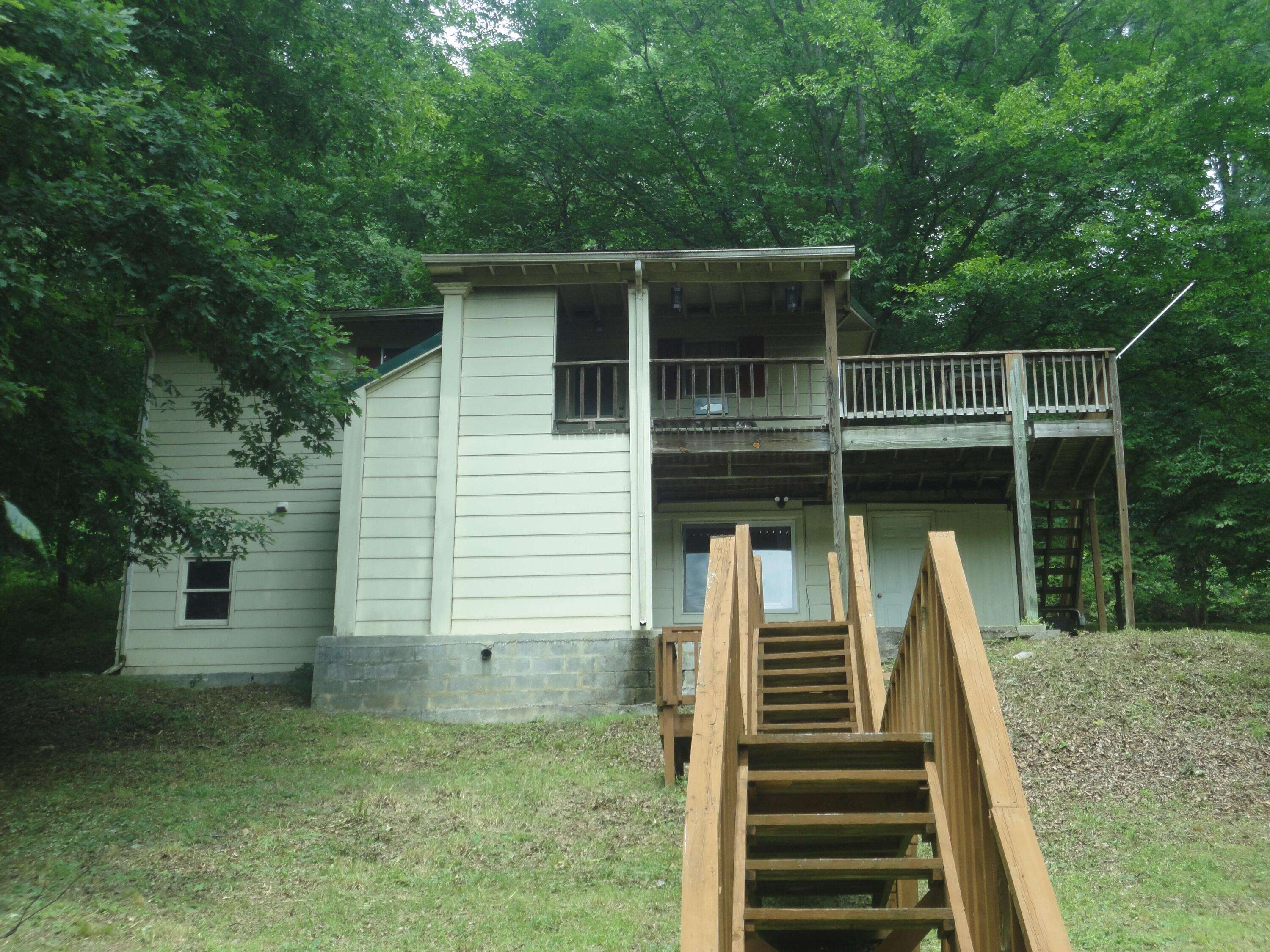 Caryville, TN 37714,163 Elizabeth LN