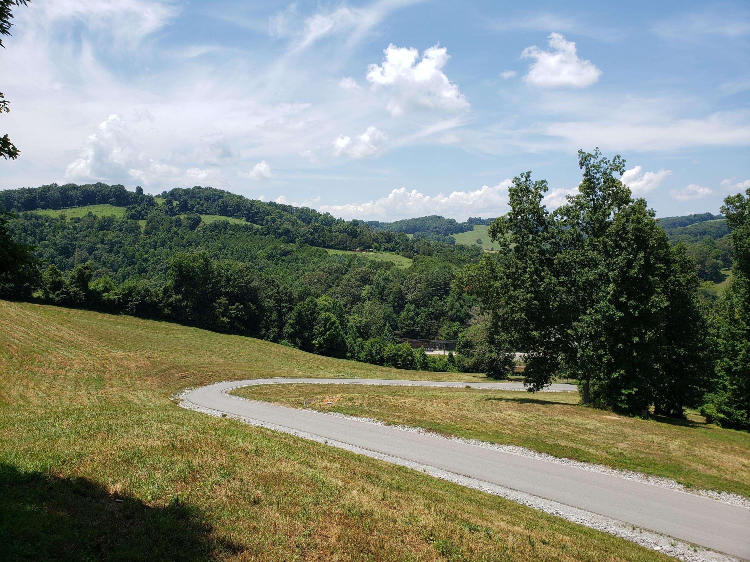 New Tazewell, TN 37824,91 Smokey Quartz Blvd