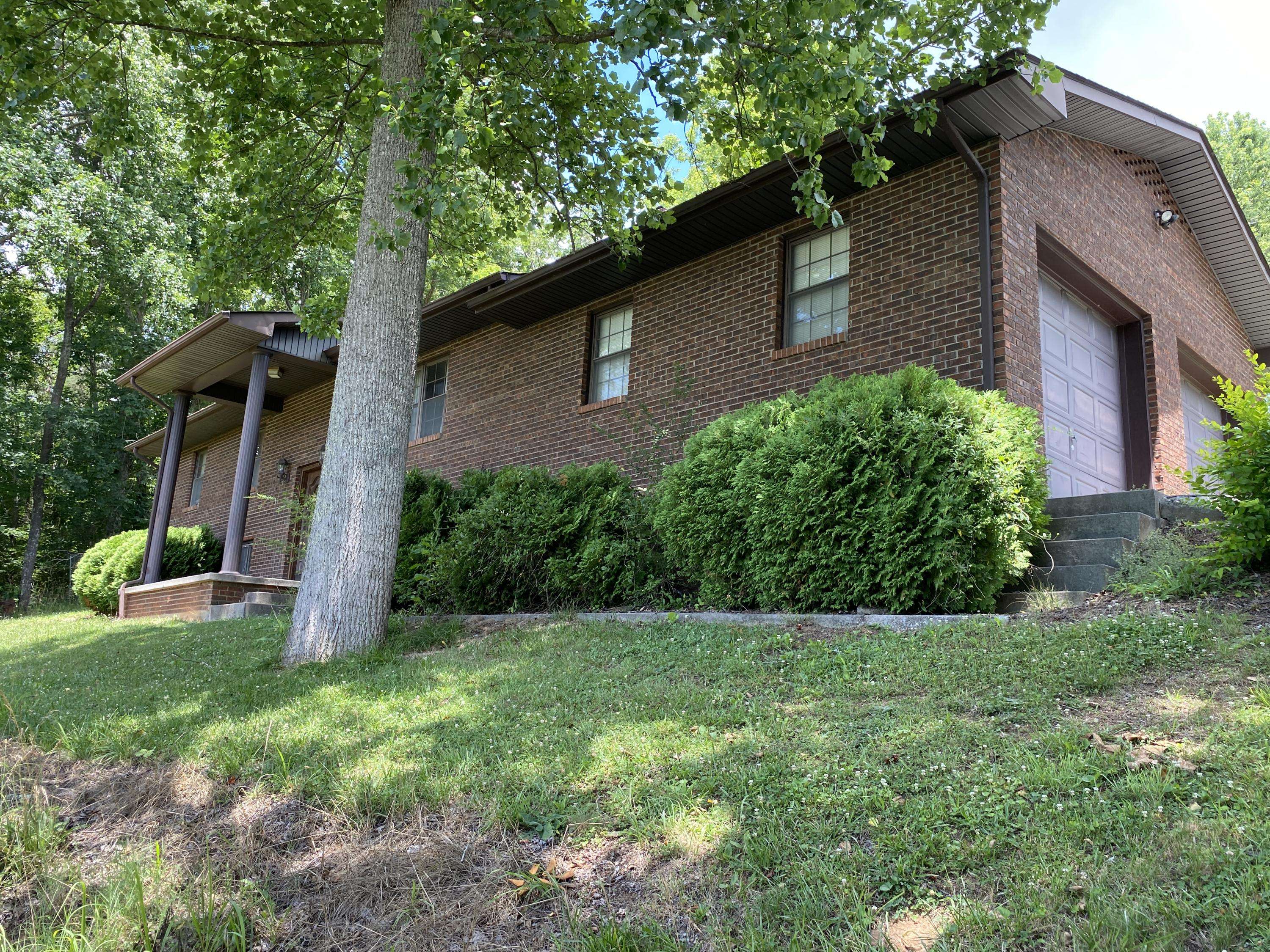 New Tazewell, TN 37825,1376 Chumley Rd