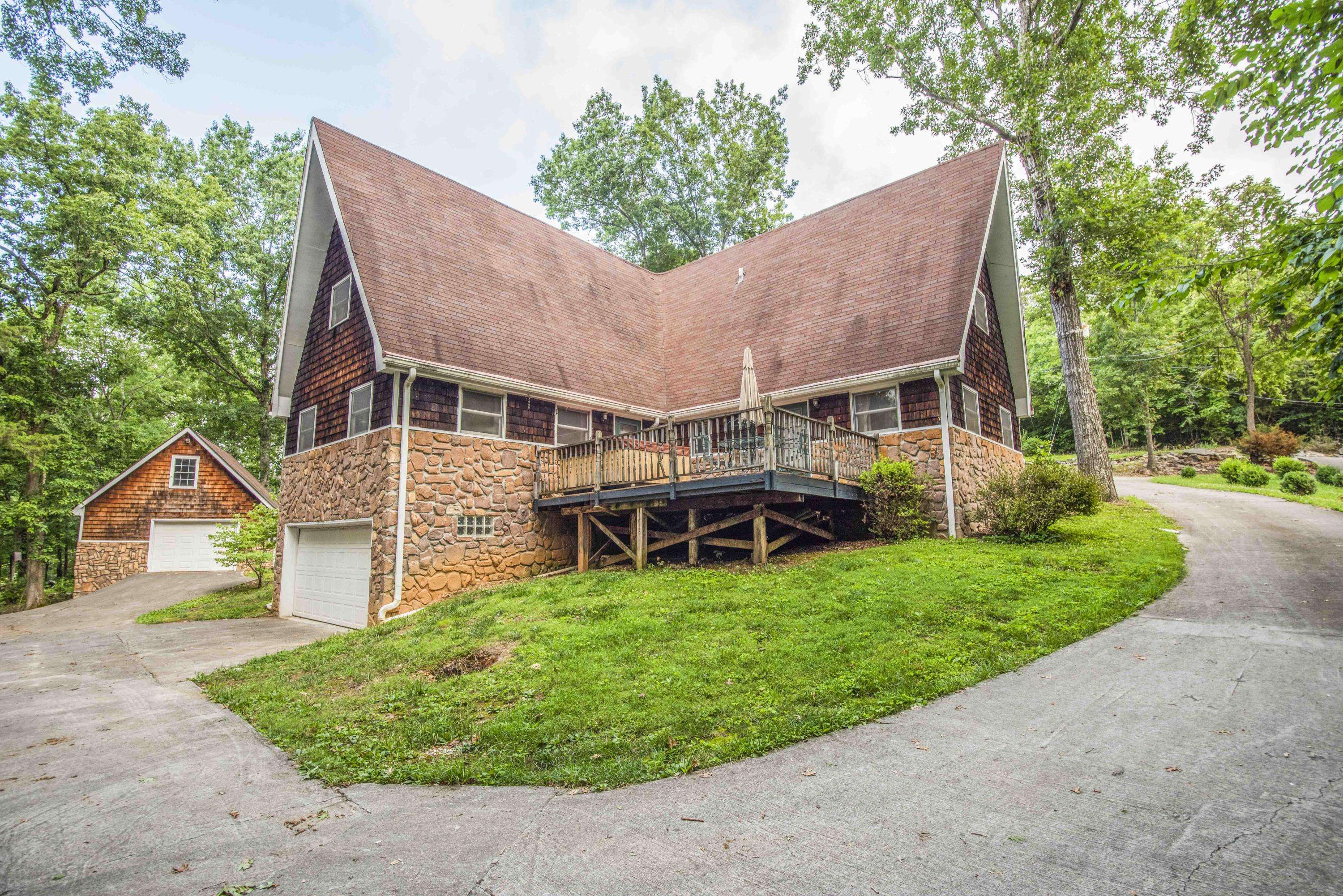 New Tazewell, TN 37825,670 Cape Norris Rd