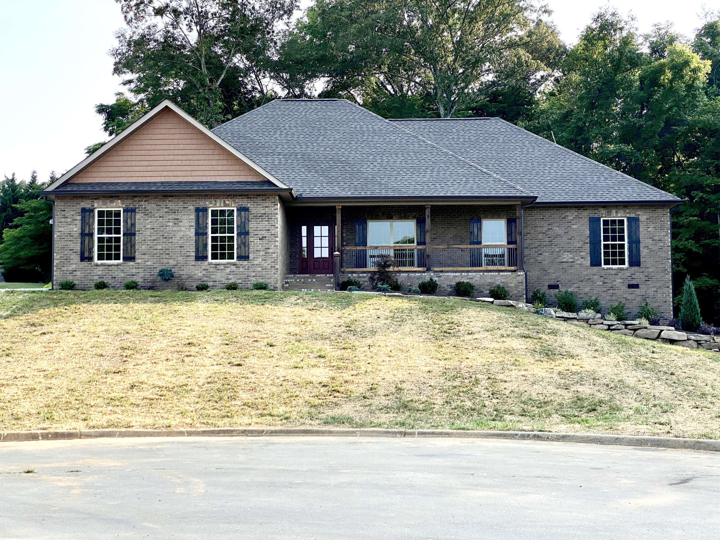 Walland, TN 37886,607 Bainbridge DR