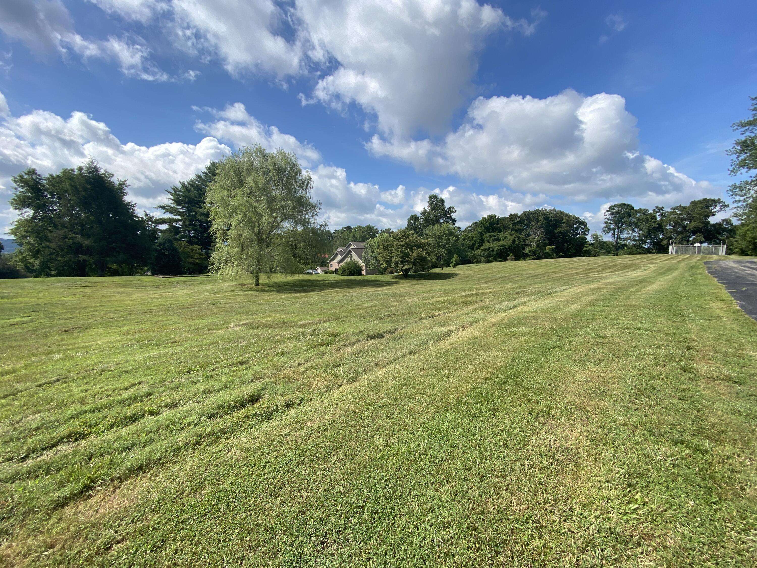 New Tazewell, TN 37825,Old Jacksboro Rd