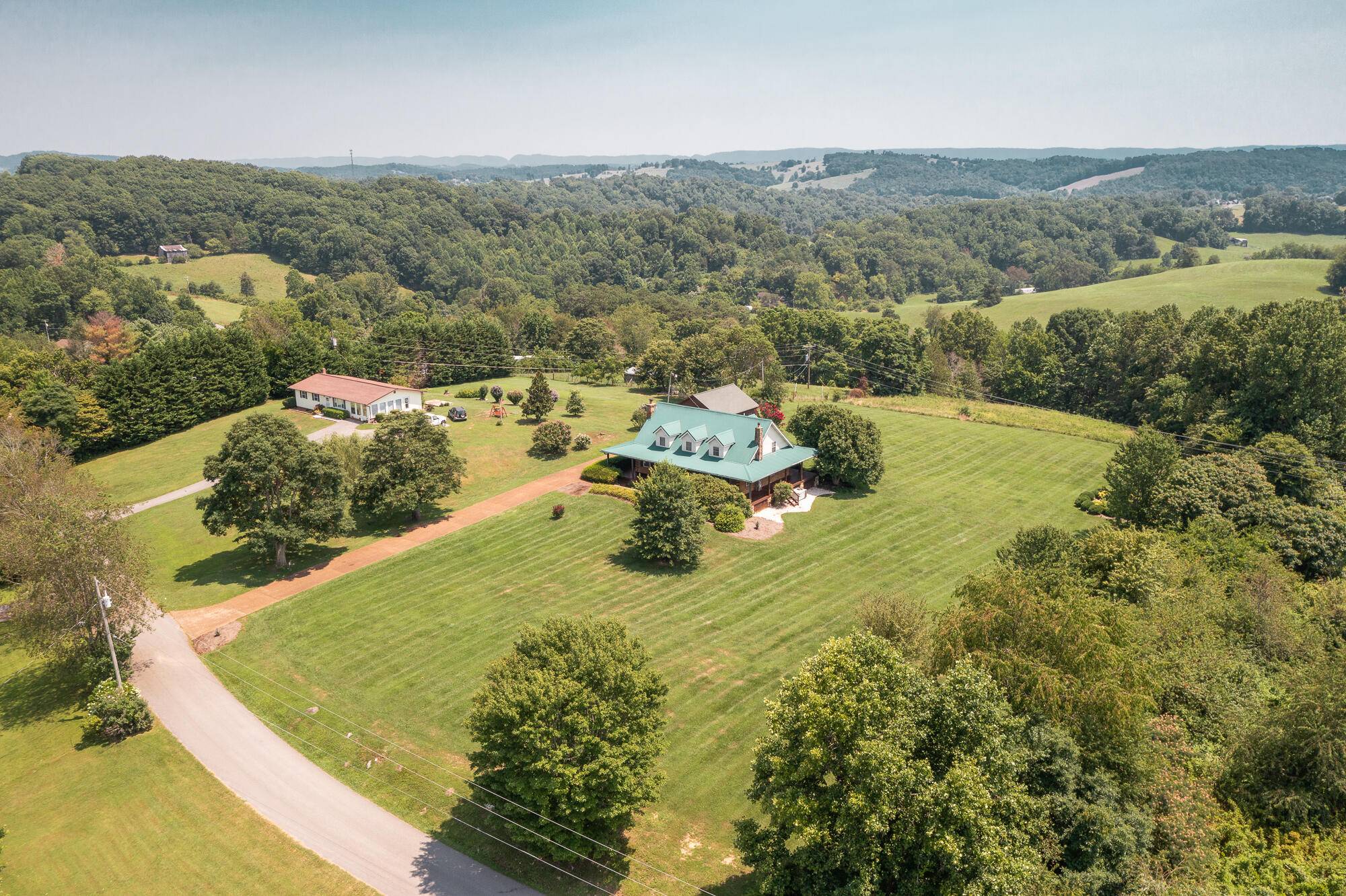 New Tazewell, TN 37825,1949 Snodgrass Rd