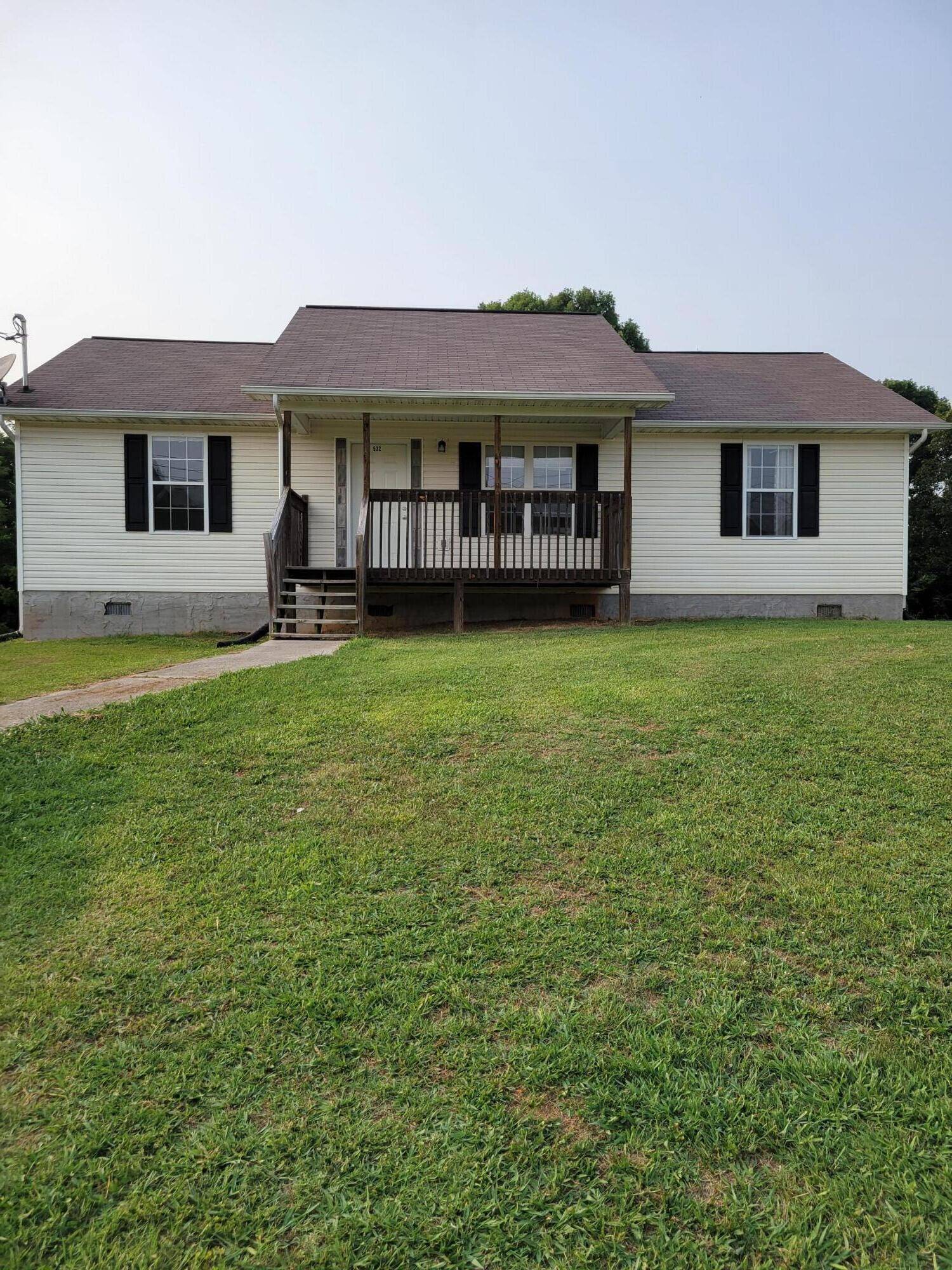 Dandridge, TN 37725,532 Low Valley Rd