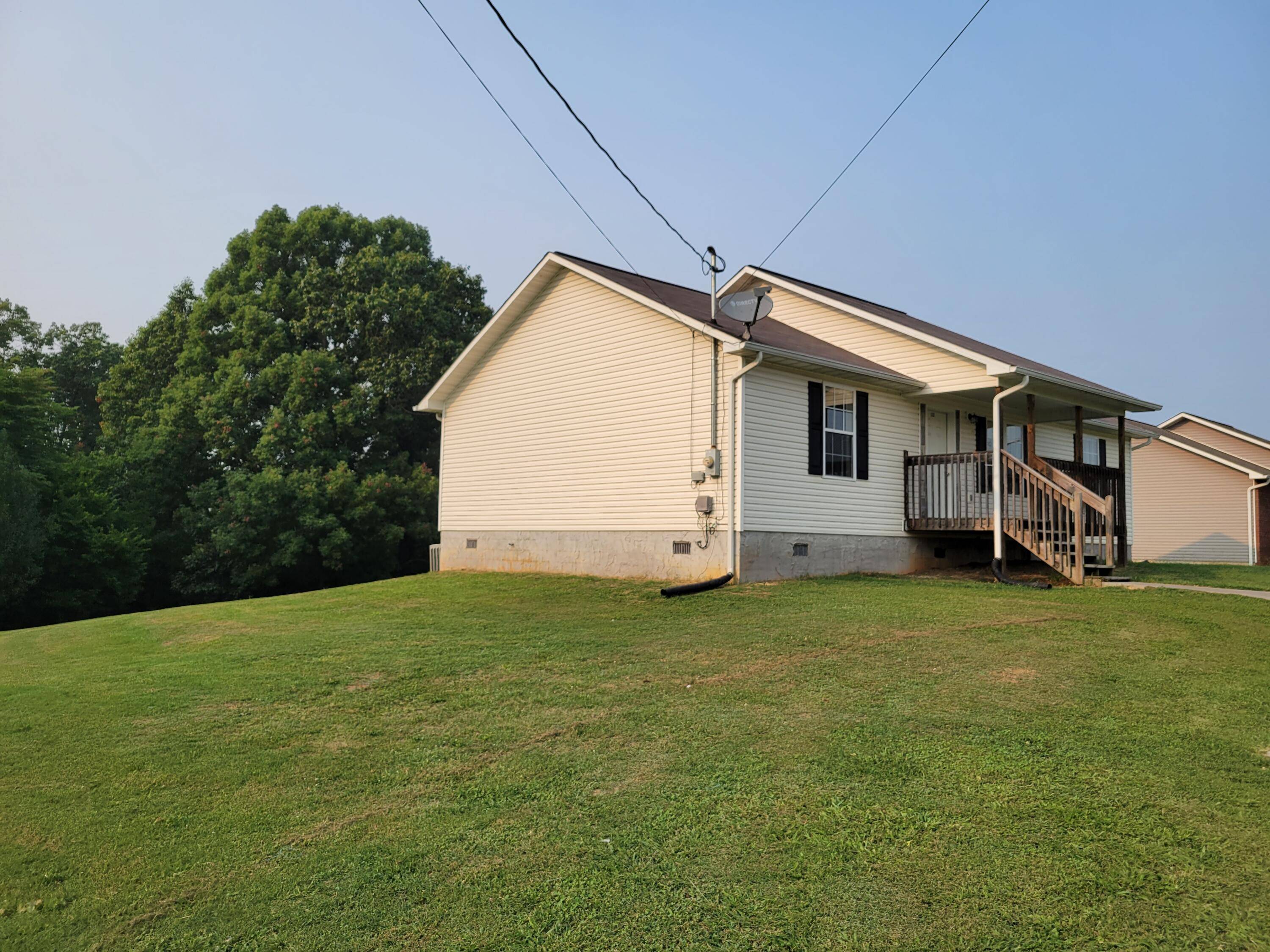 Dandridge, TN 37725,532 Low Valley Rd