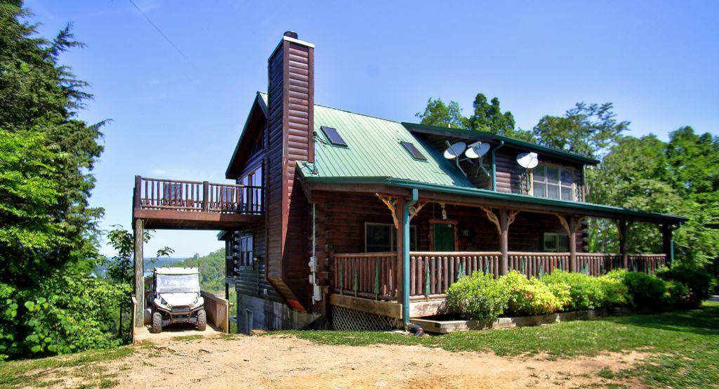 Dandridge, TN 37725,1495 Tranquility Tr