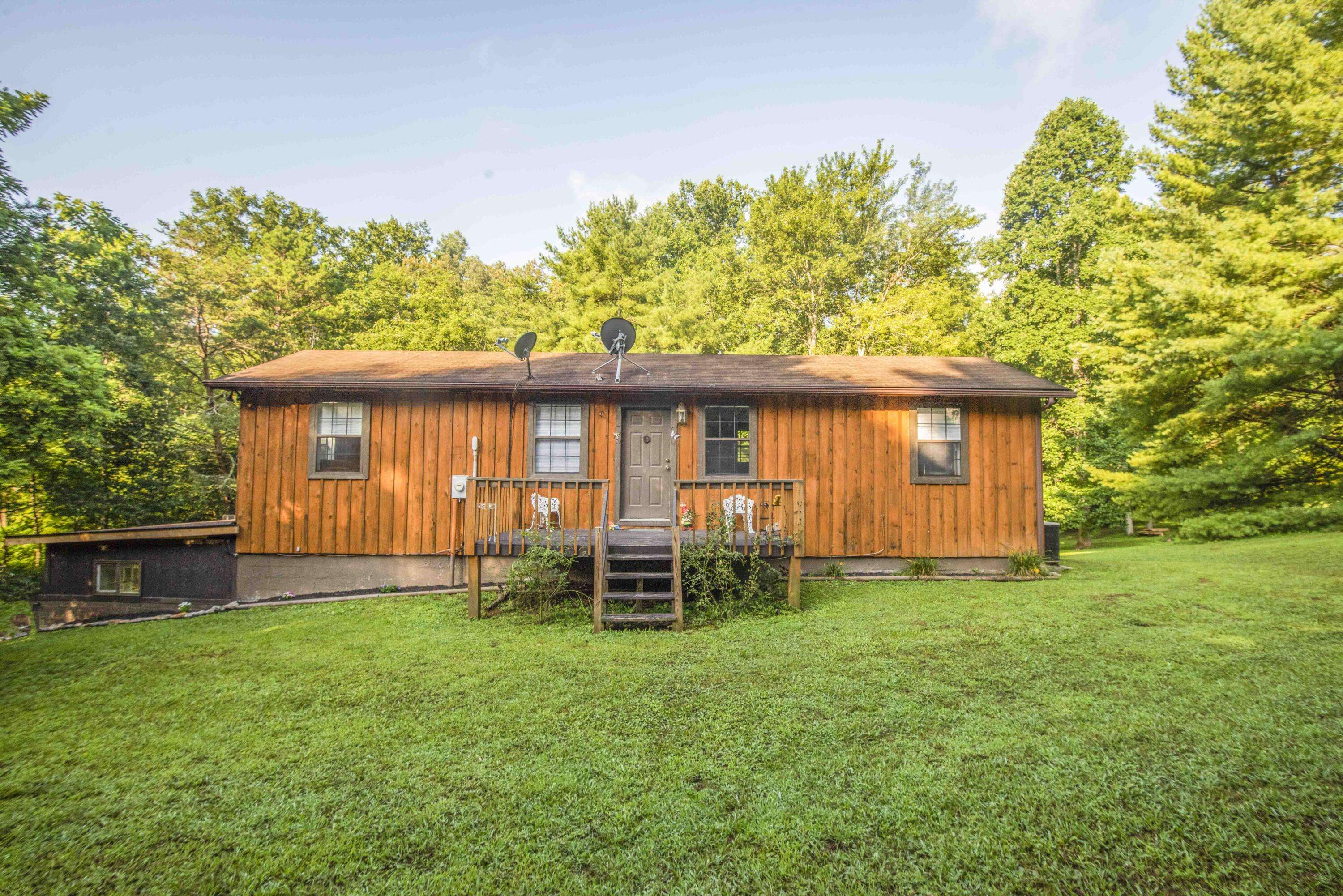 Lafollette, TN 37766,209 Chestnut CIR