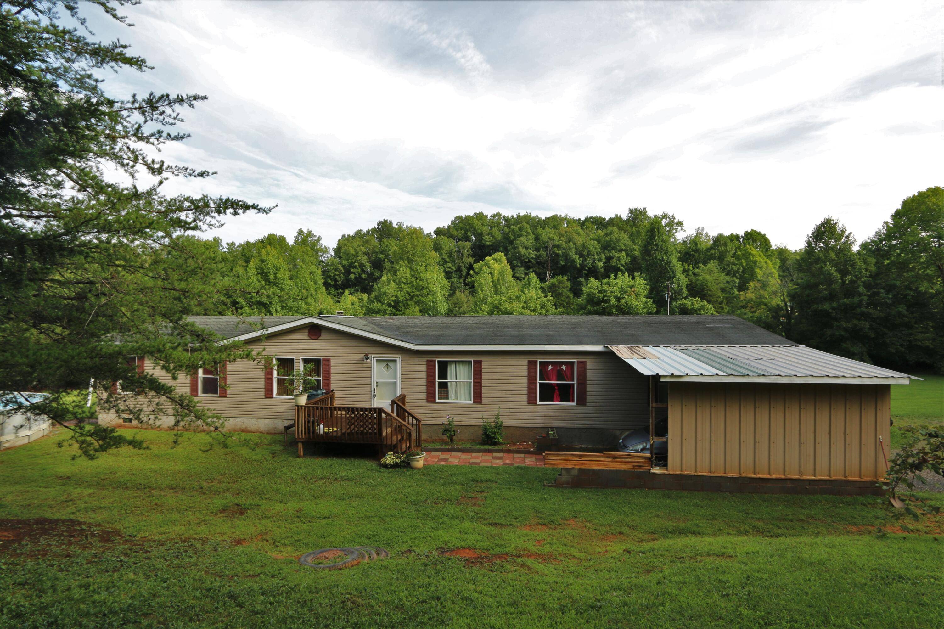 Tellico Plains, TN 37385,110 Harlan Mountain Rd