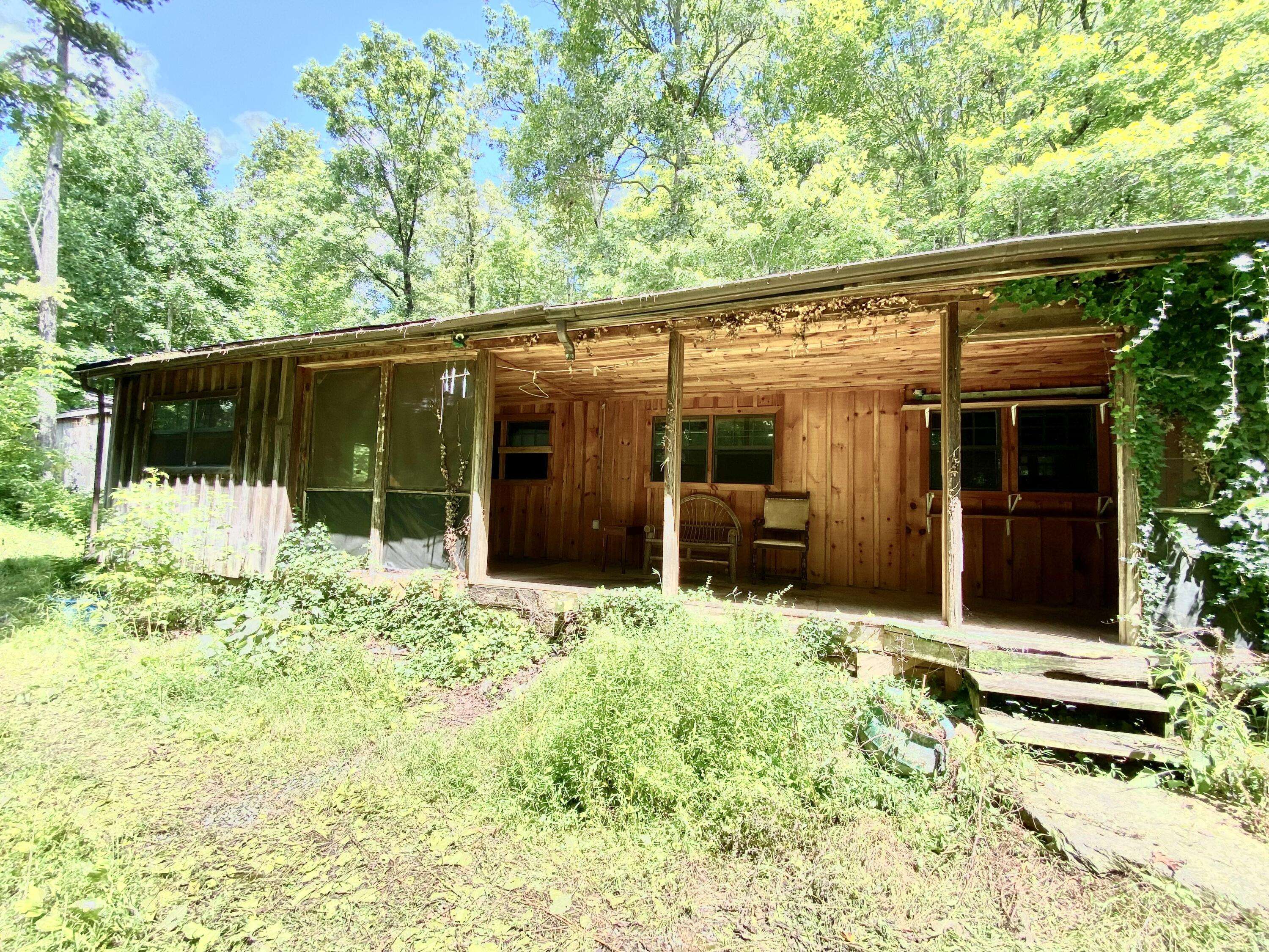 Tellico Plains, TN 37385,232 Massingale Rd