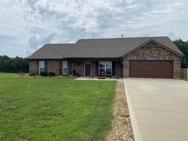 Walland, TN 37886,534 Roper WAY