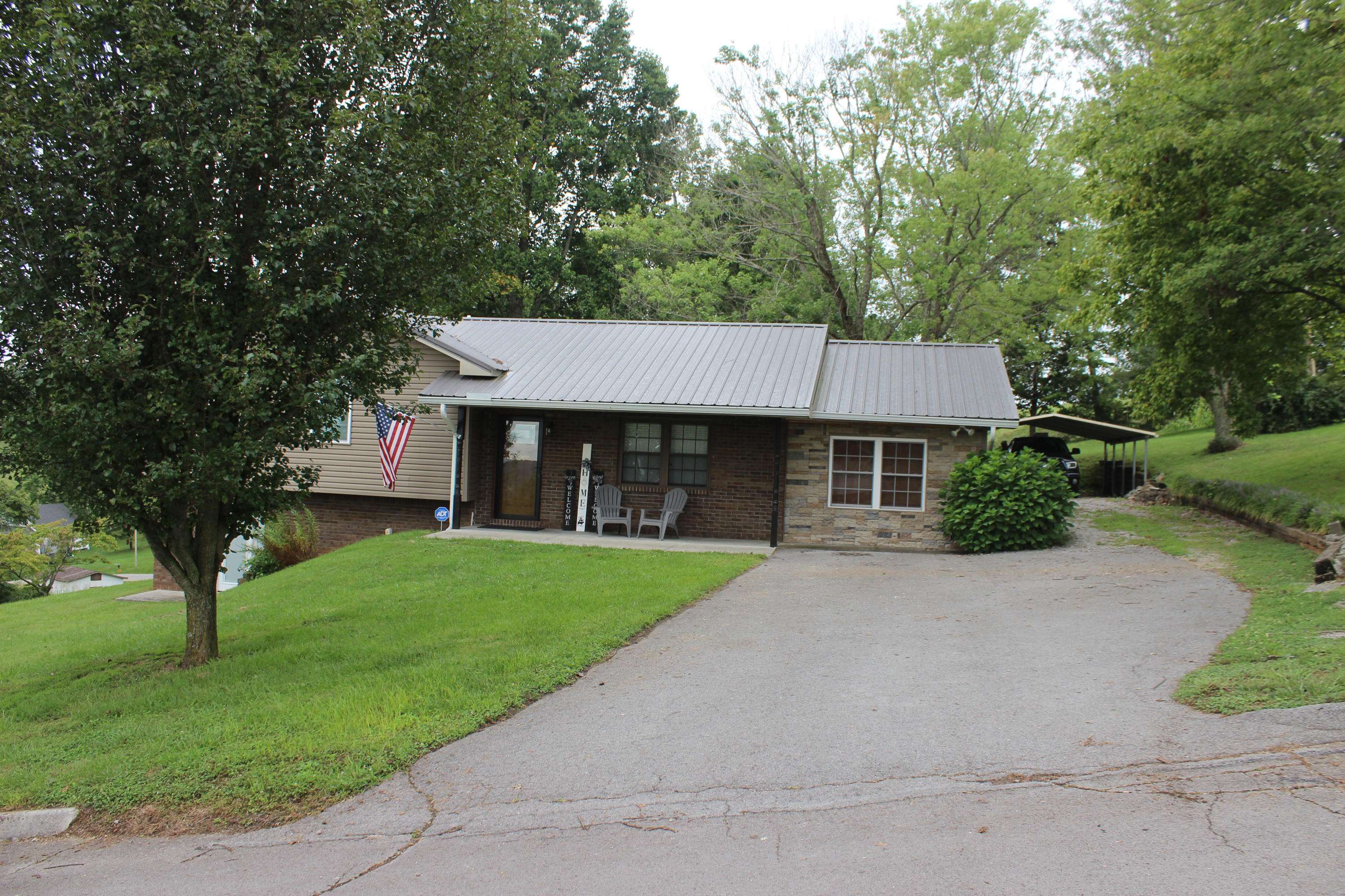 New Tazewell, TN 37825,725 Appalachian CT