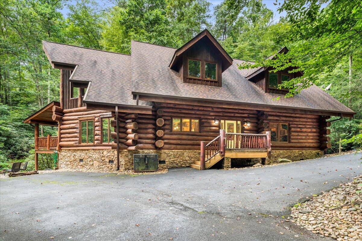 Gatlinburg, TN 37738,624 Pinnacle Vista Rd