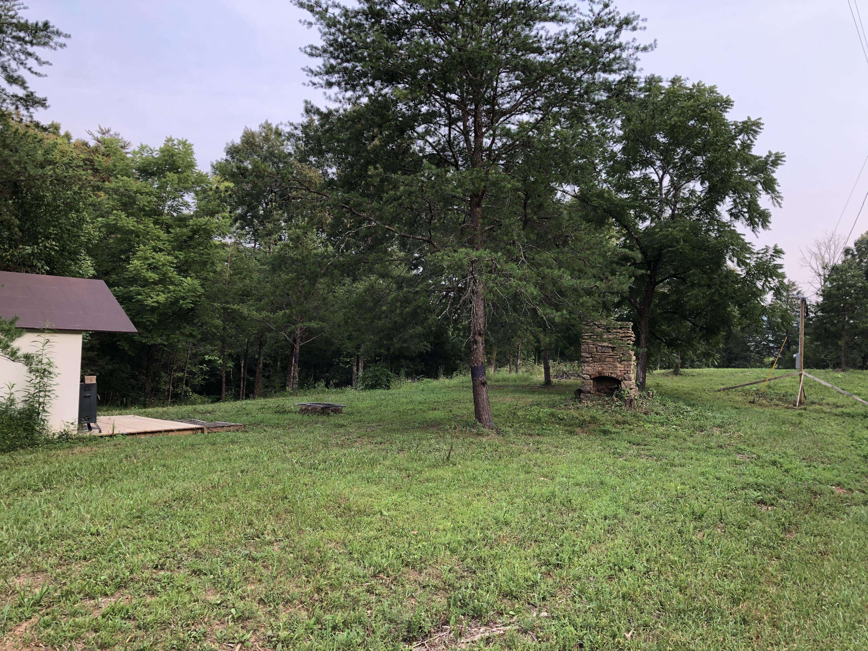 Tellico Plains, TN 37385,Welch Rd