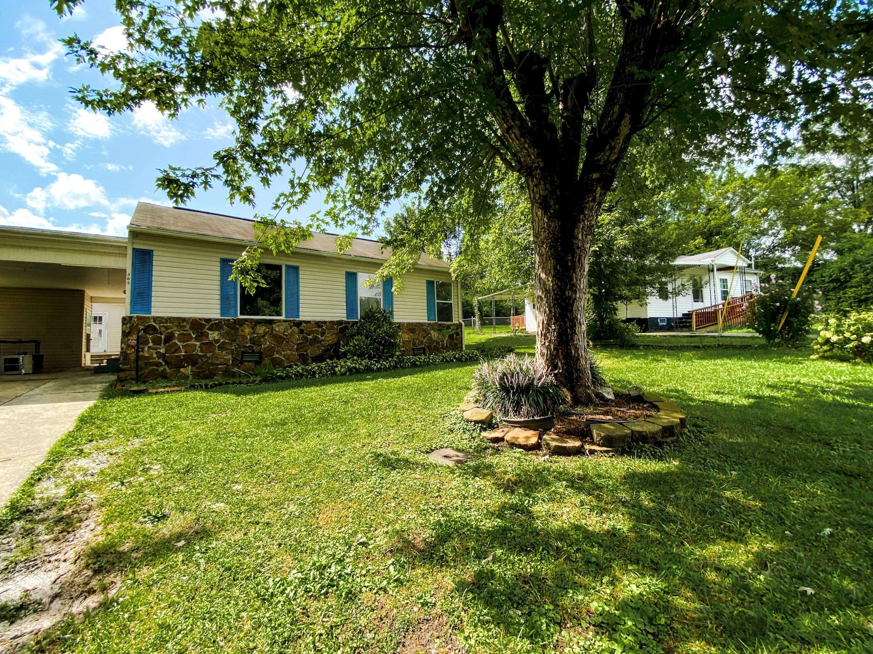 Harriman, TN 37748,305 Carroll DR