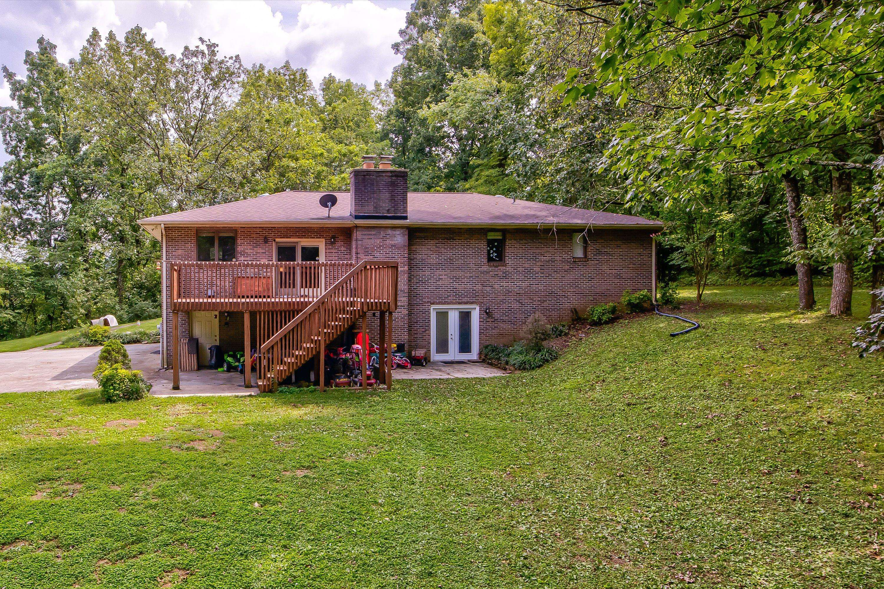 Heiskell, TN 37754,9915 Fleenor Mill Rd