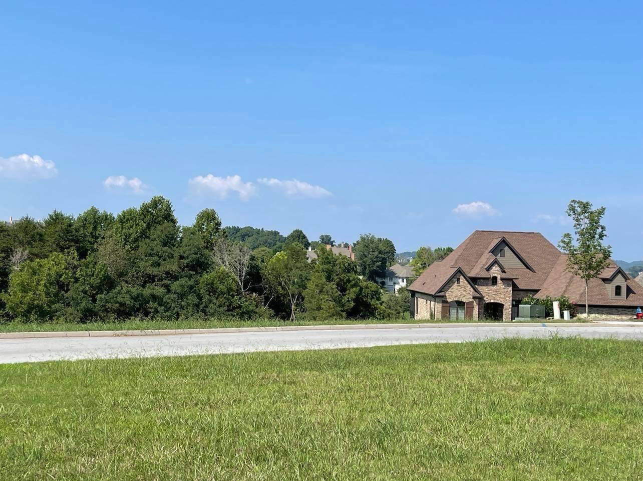 Vonore, TN 37885,304 Goldcrest lot 1228R