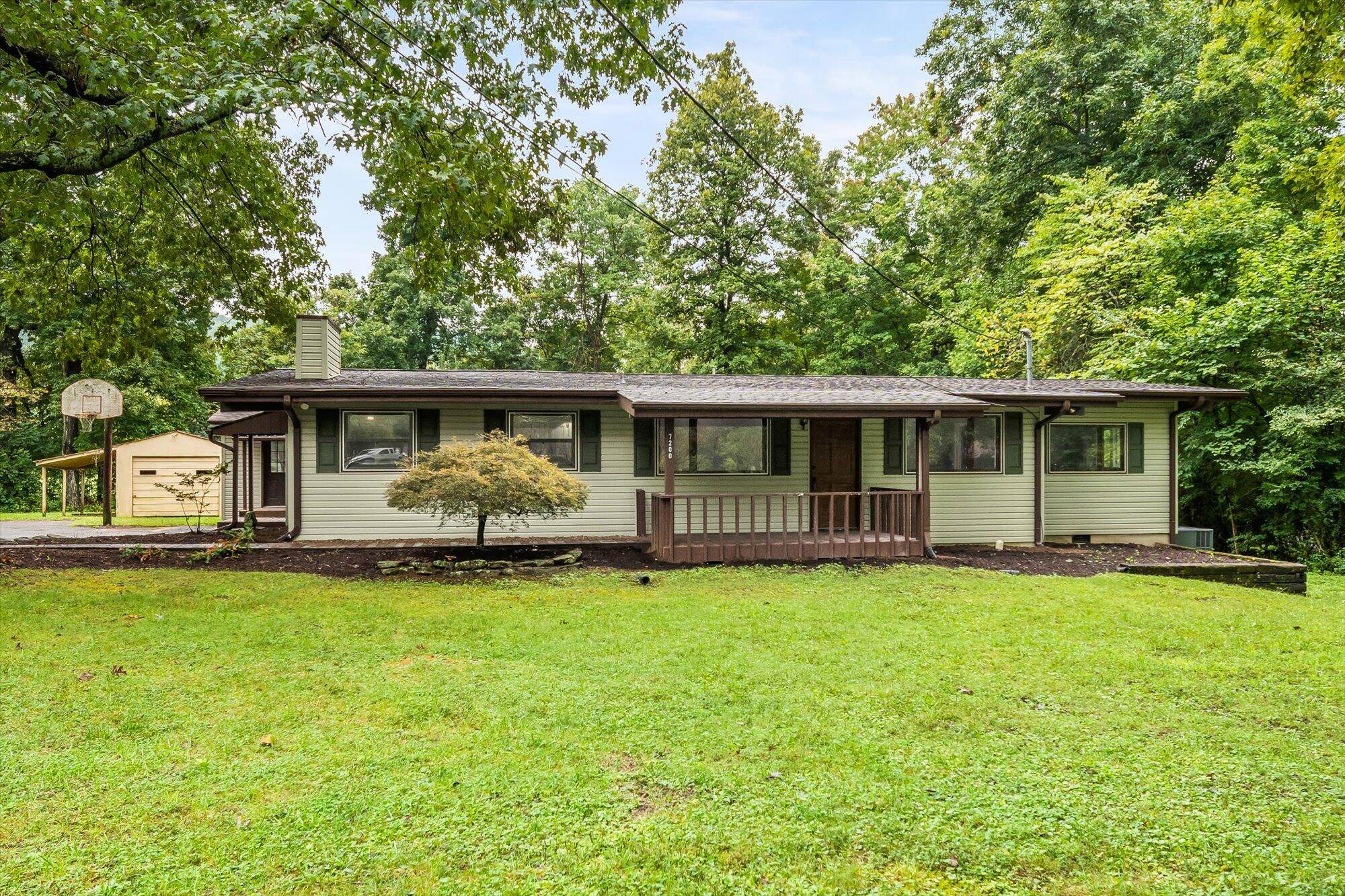 Powell, TN 37849,7200 Joyce LN