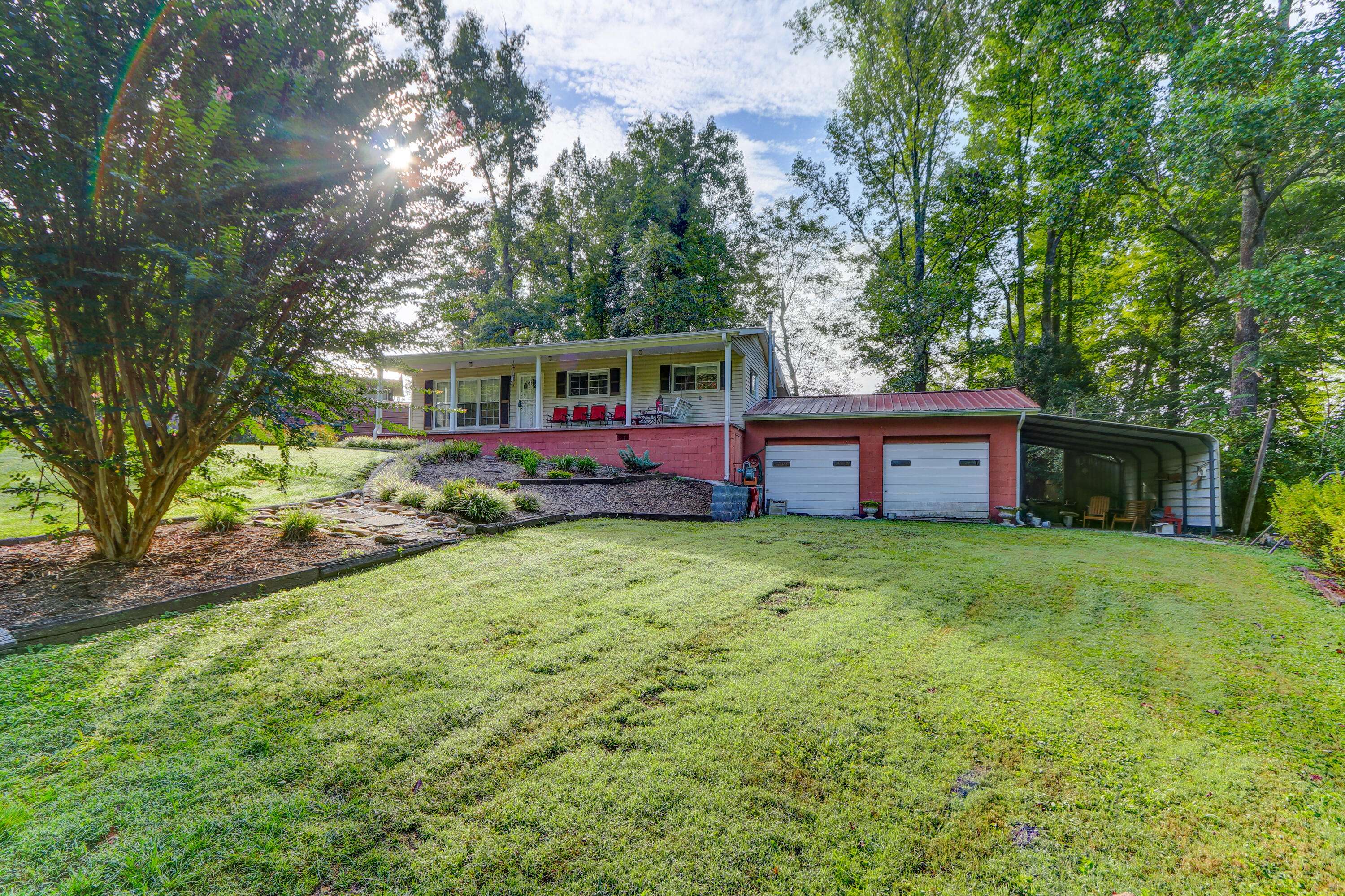 Oliver Springs, TN 37840,149 Richards Drive