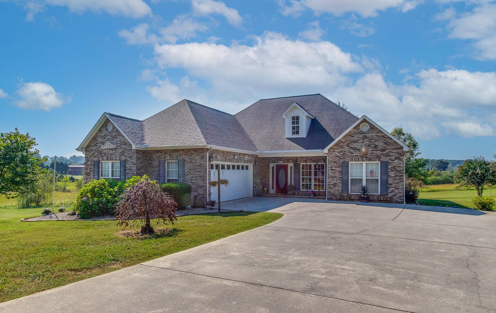 Madisonville, TN 37354,139 Legacy Dr