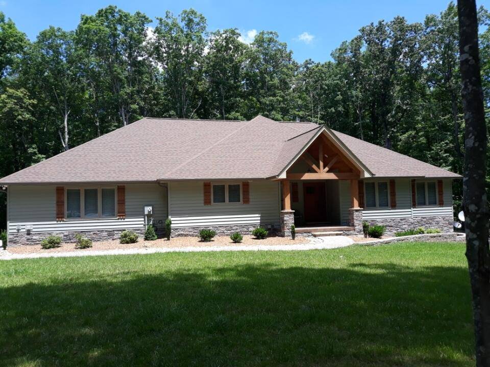 Monterey, TN 38574,910 Cowpens DR