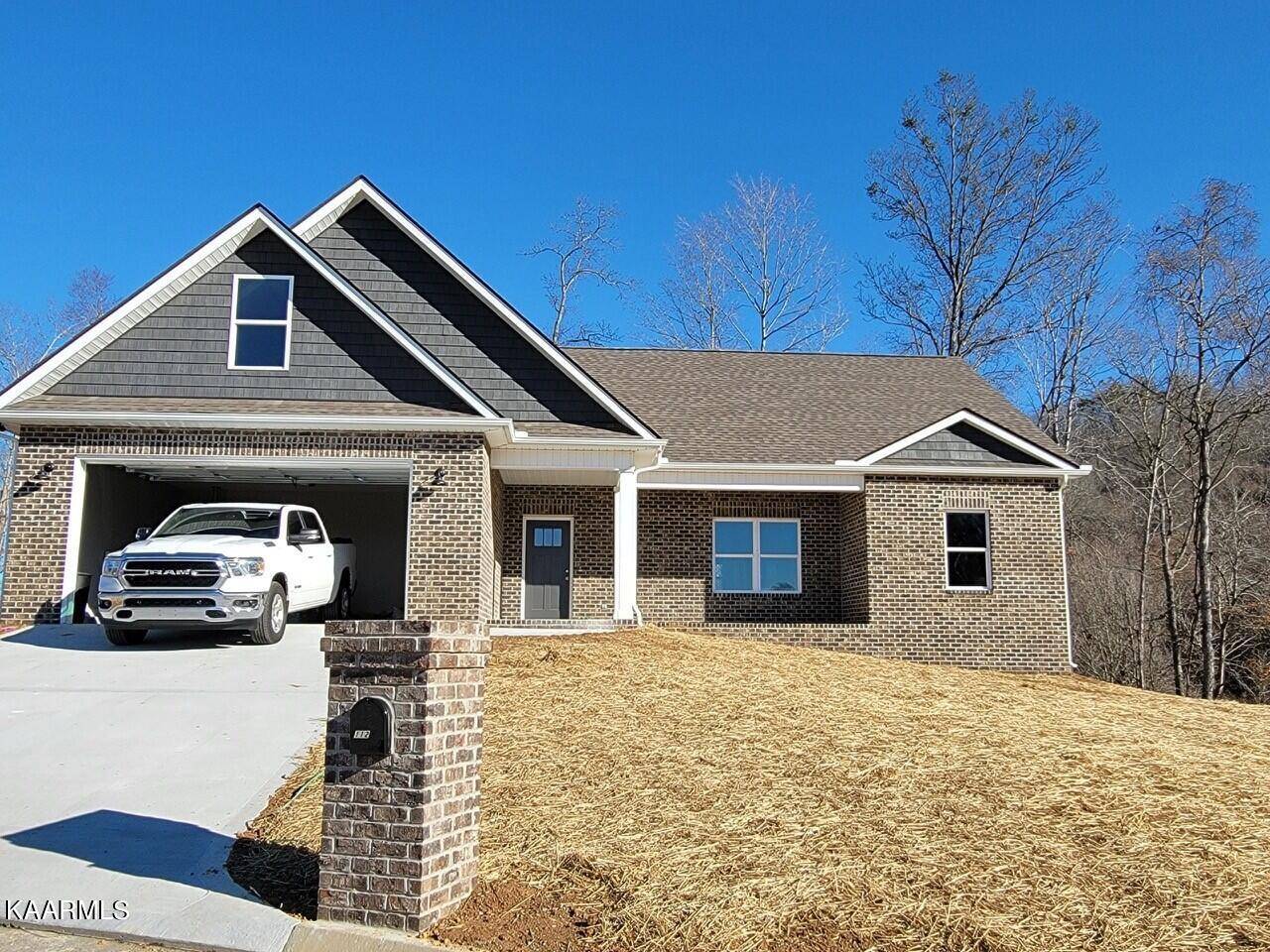 Clinton, TN 37716,112 Raelyn Ridge WAY