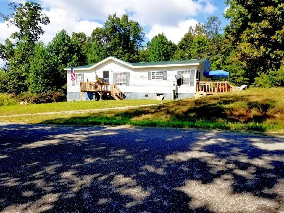 Philadelphia, TN 37846,393 Humphreys Rd