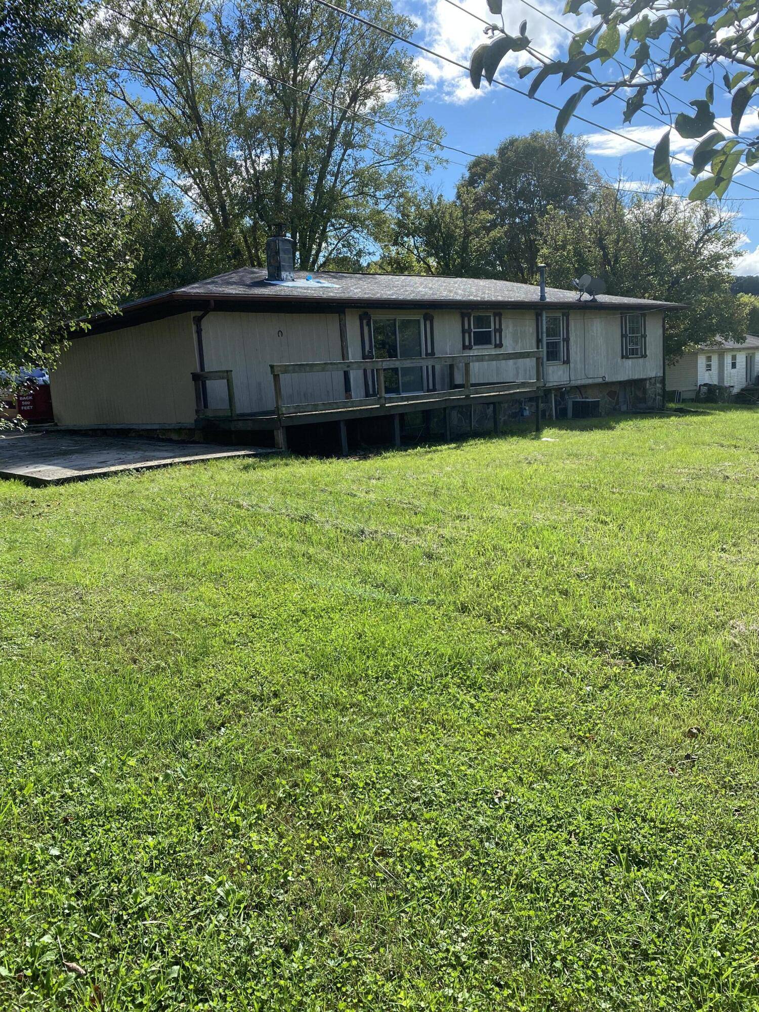 New Tazewell, TN 37825,806 Old Highway 33