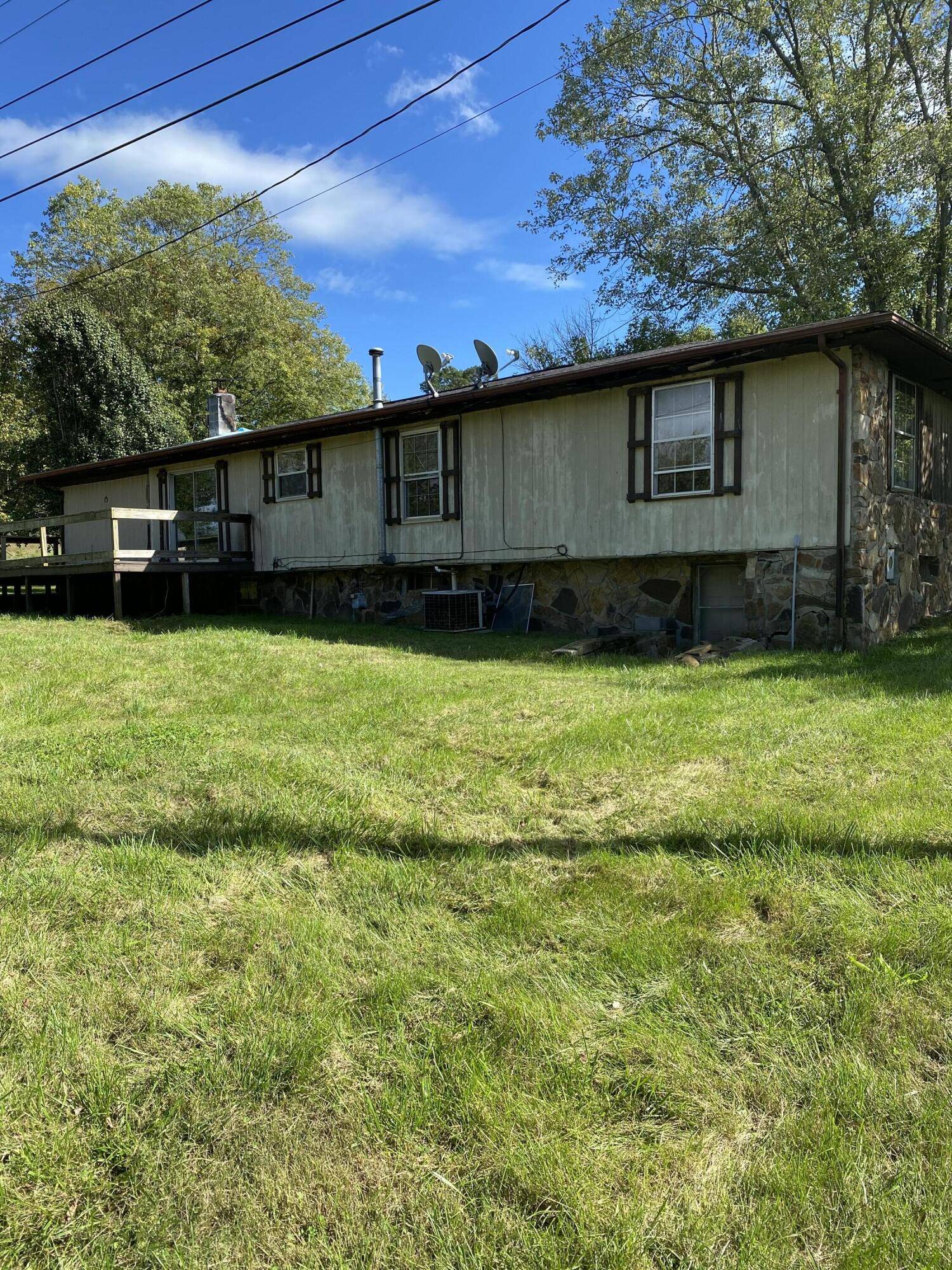 New Tazewell, TN 37825,806 Old Highway 33