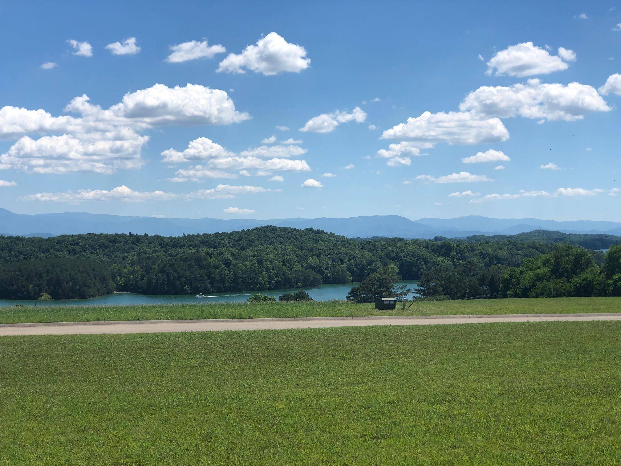 Dandridge, TN 37725,Lot 18 Eagle View DR