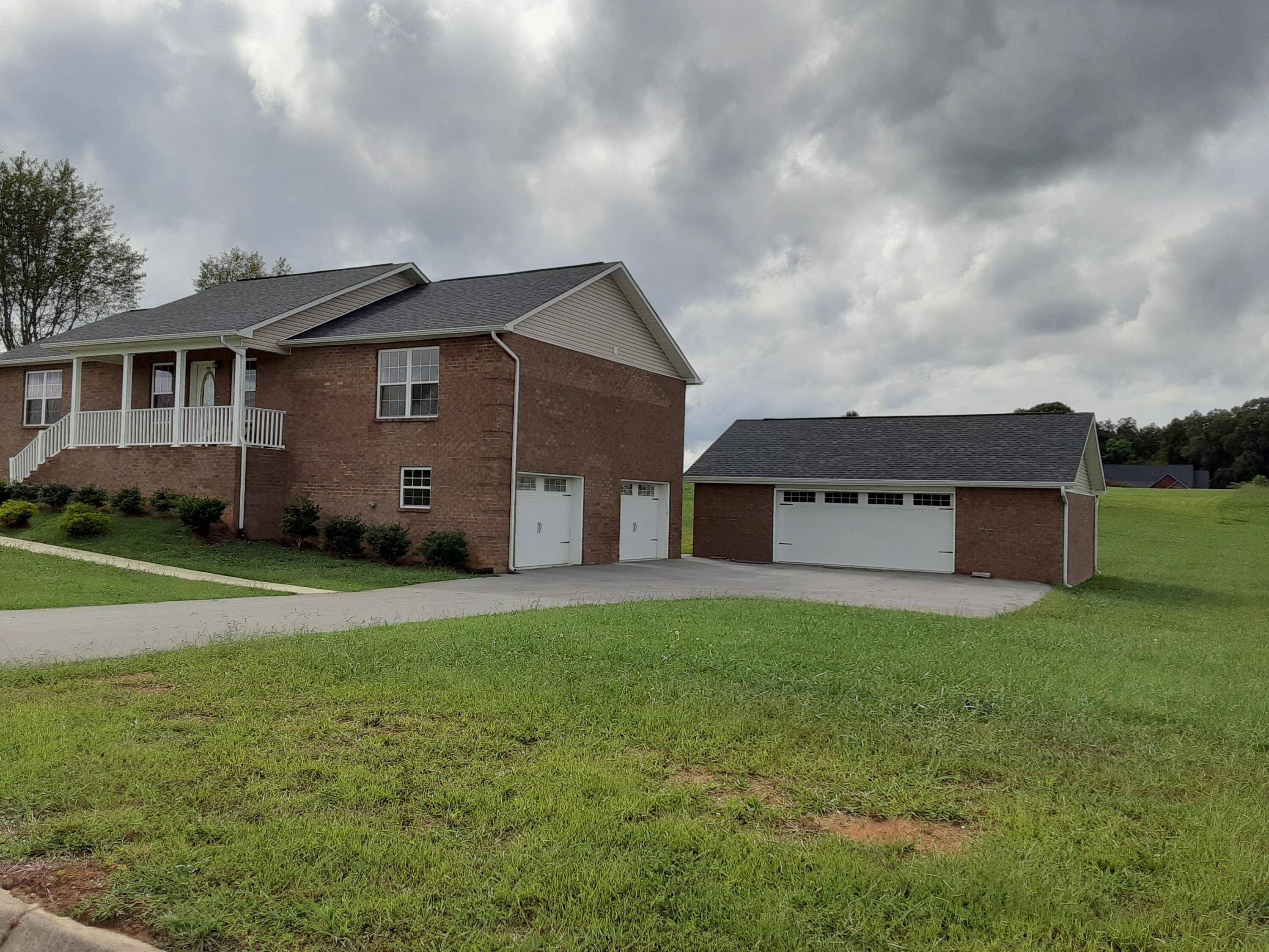 Jefferson City, TN 37760,2005 Lindsey LN