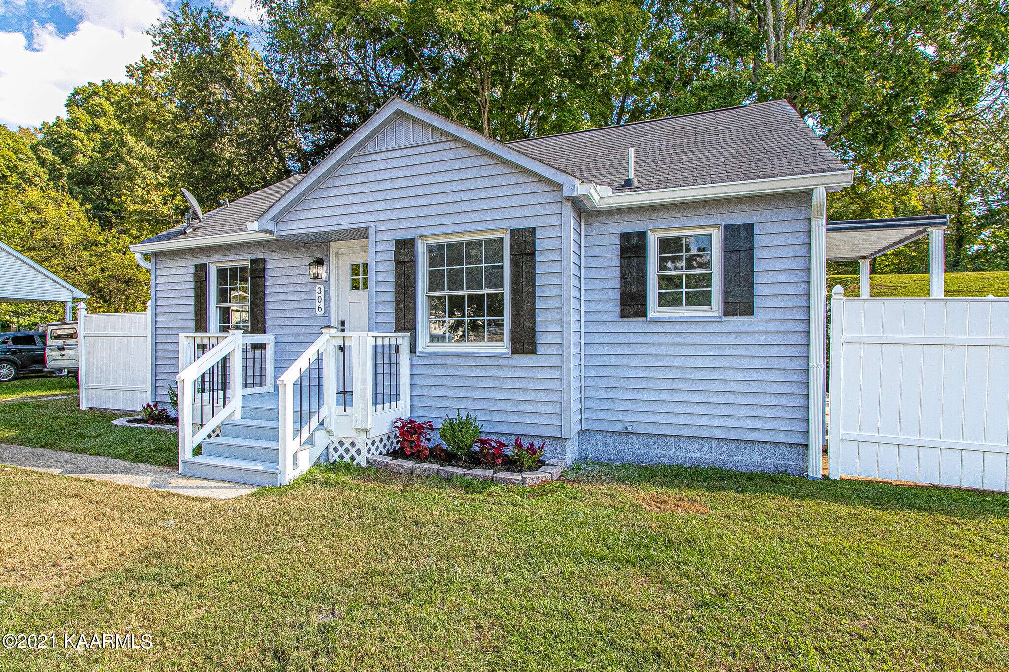 Maryville, TN 37803,306 Boardman Ave