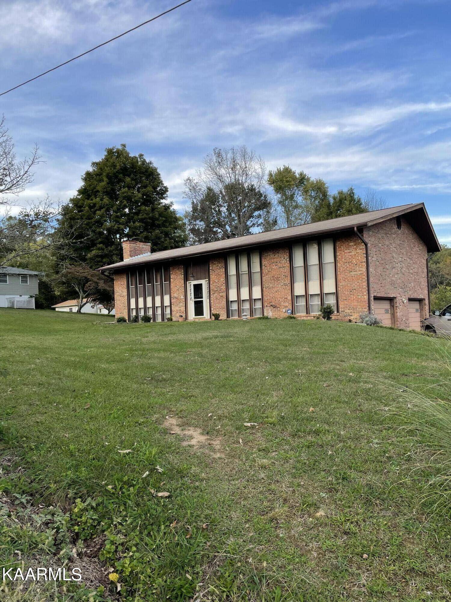 Powell, TN 37849,281 Sherwood Rd