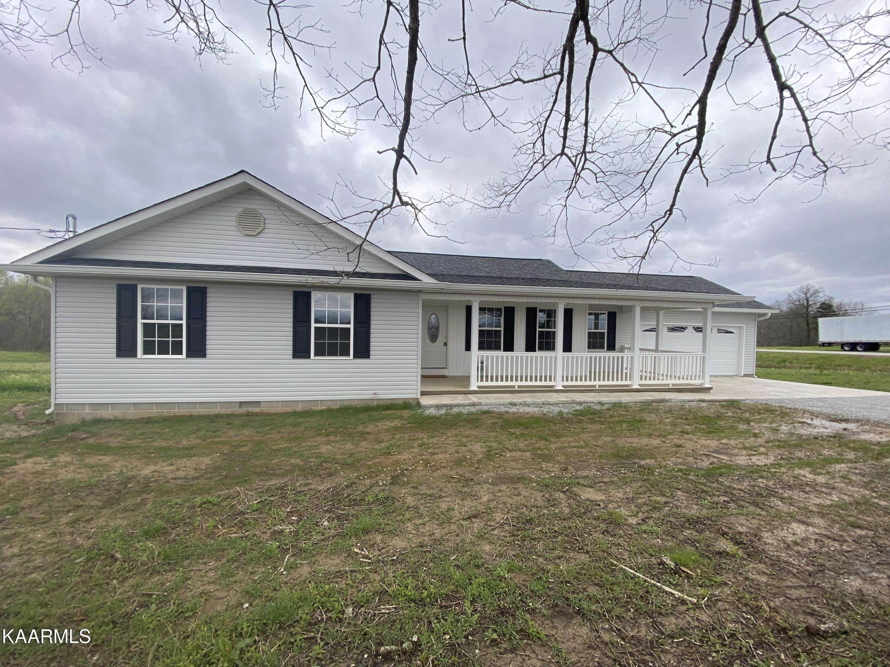 Oneida, TN 37841,103 Leatherwood Rd